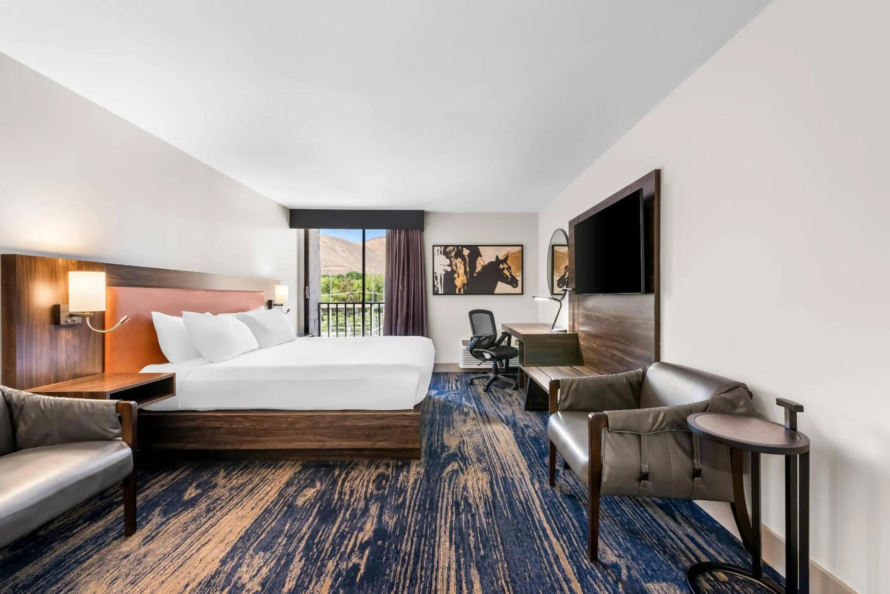 Standard King Room - Non Smoking in The Federal Hotel Downtown Carson City, an Ascend Collection Hotel