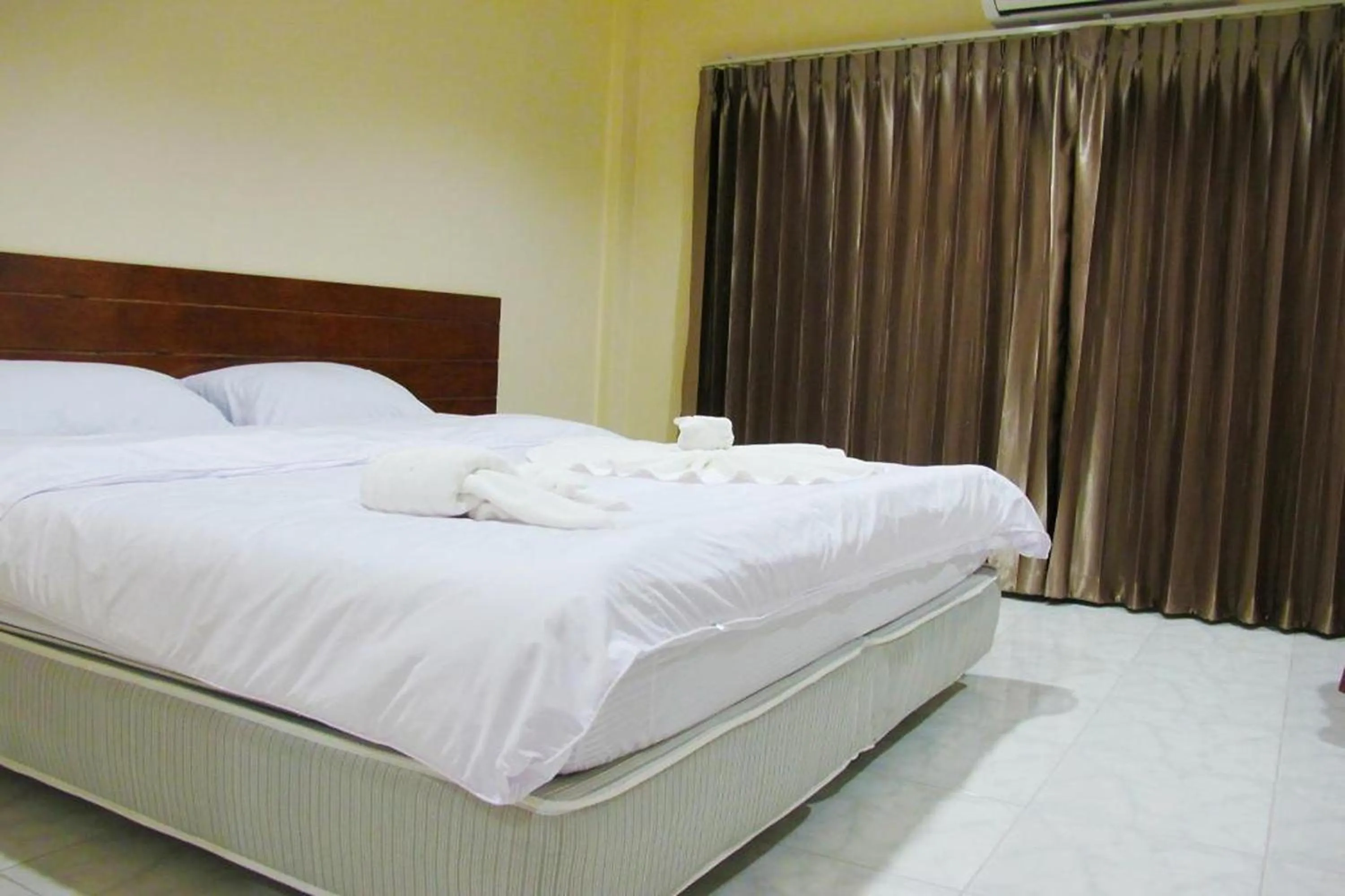 Deluxe Double Room in Be Fine Sabuy Hotel and Resort