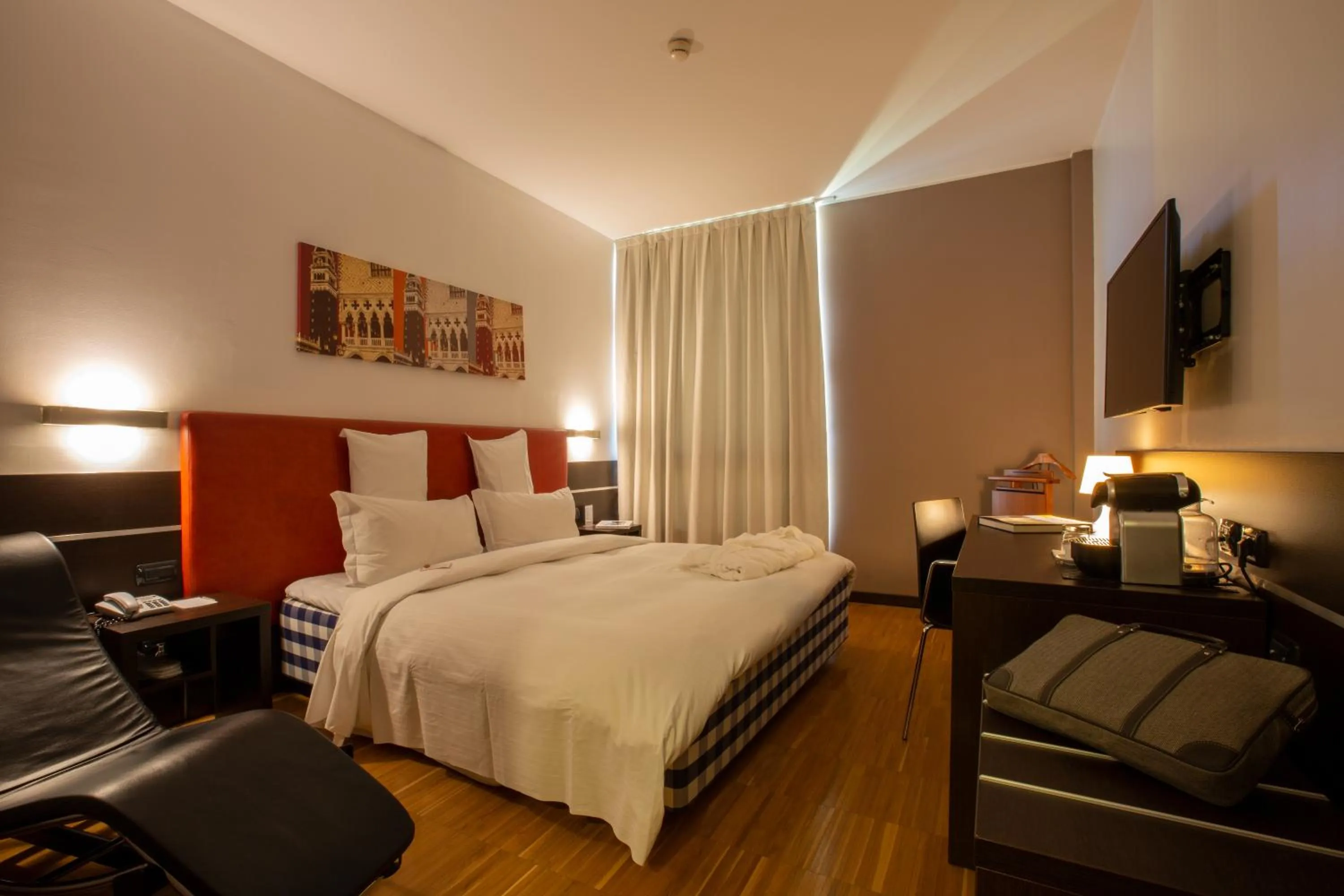 Executive Double or Twin Room in Euro Hotel Residence