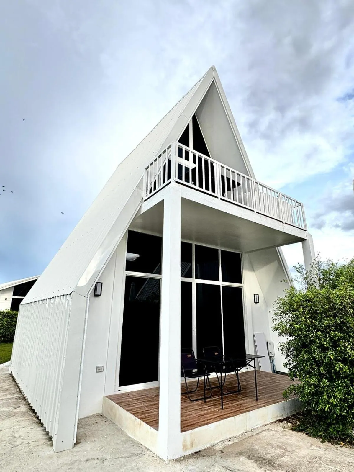 Suite with Mountain View in Paradise Resort & Cafe