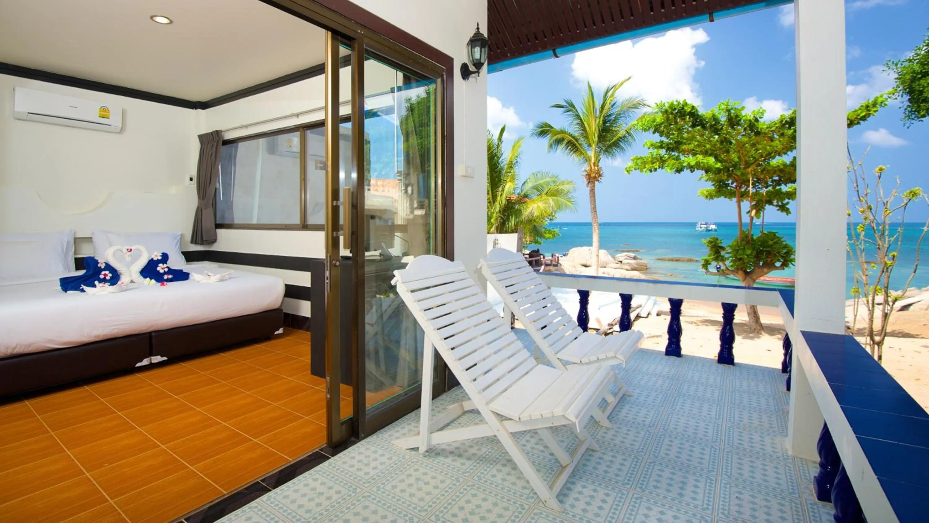 Double or Twin Room with Sea View in Simple Life Talay & Divers Resort