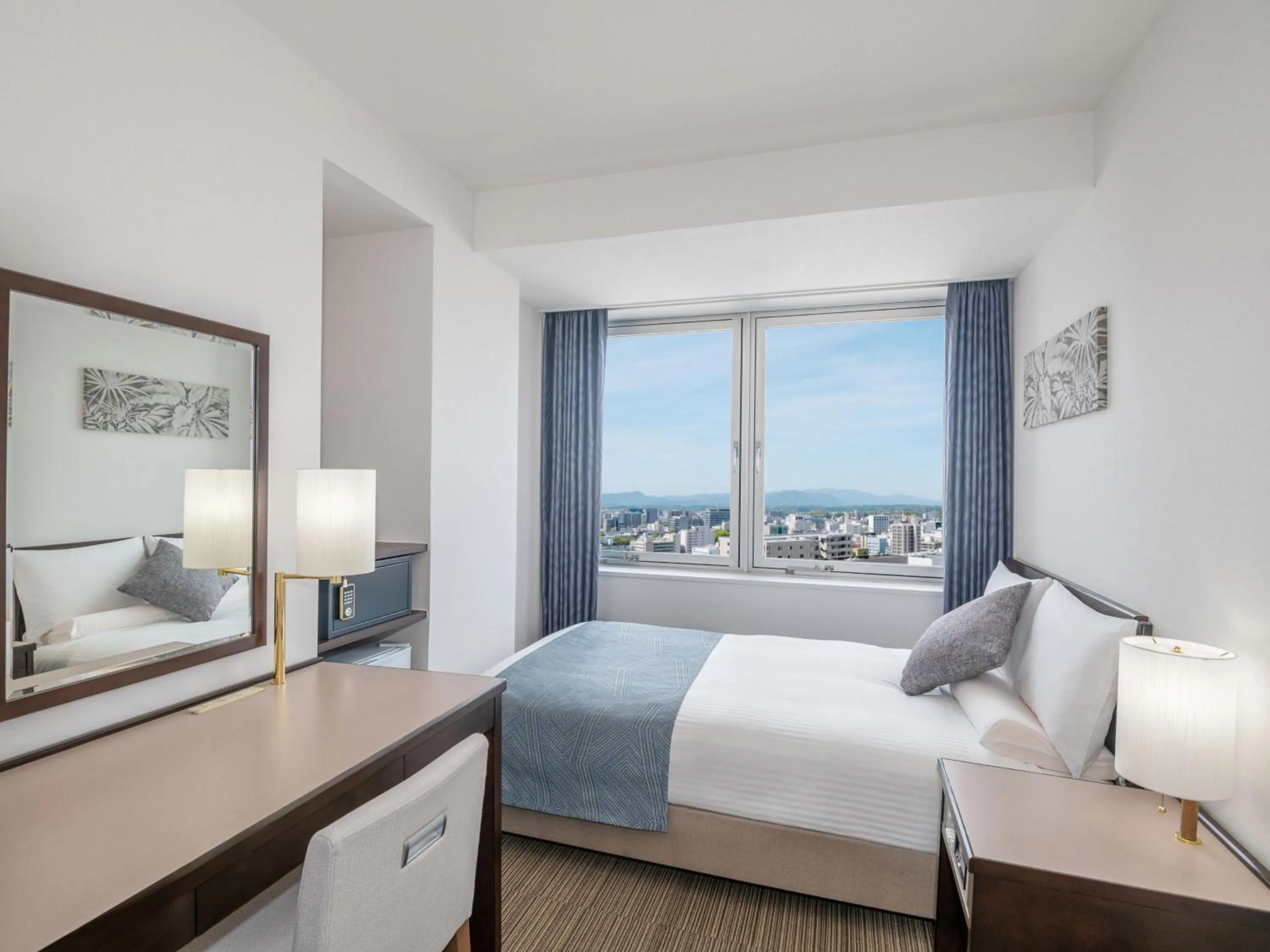 Standard Semi Double (Nonsmoking) - single occupancy in ART HOTEL Miyazaki Sky Tower