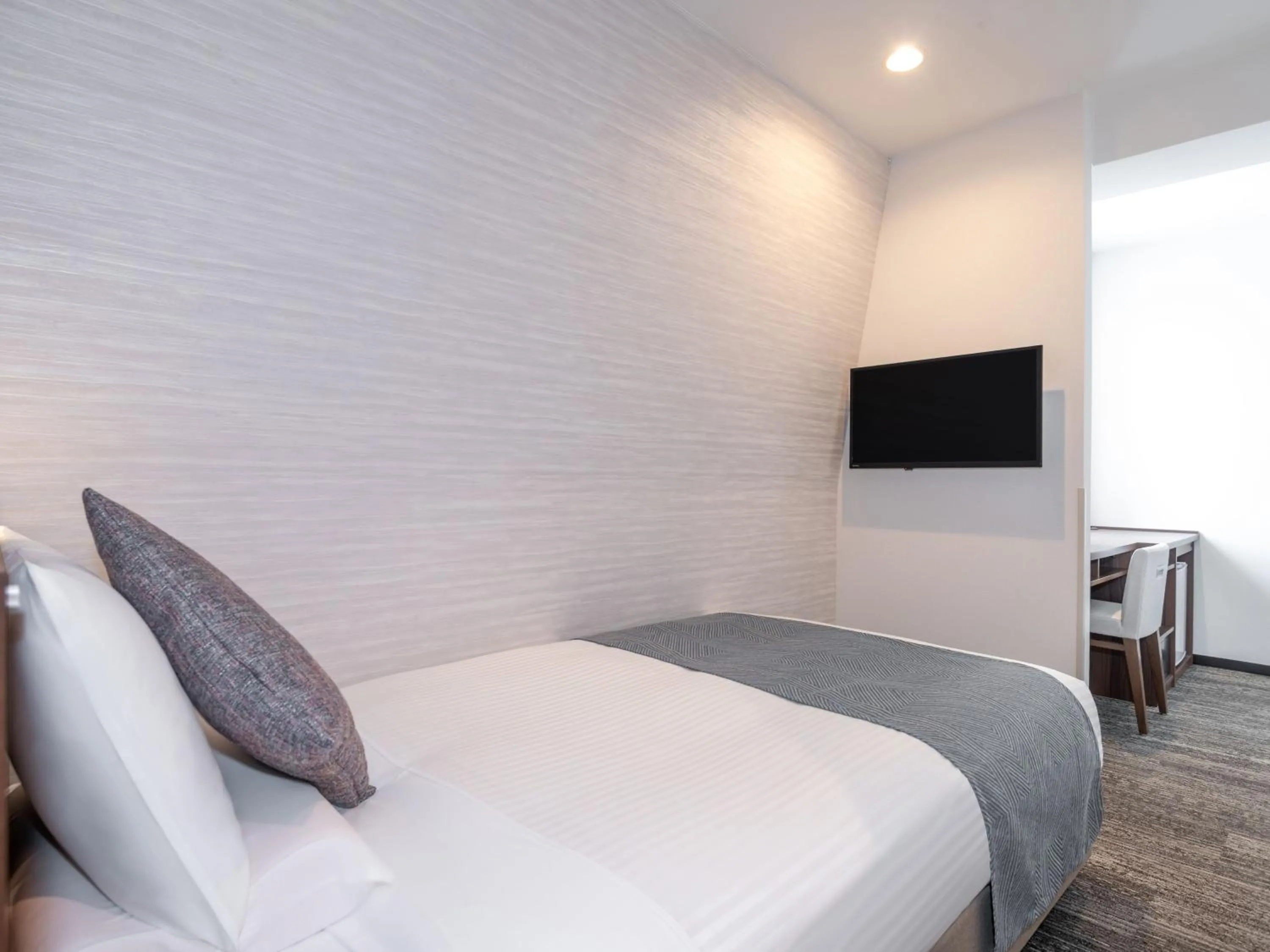 Standard Single (Nonsmoking) - single occupancy in ART HOTEL Miyazaki Sky Tower