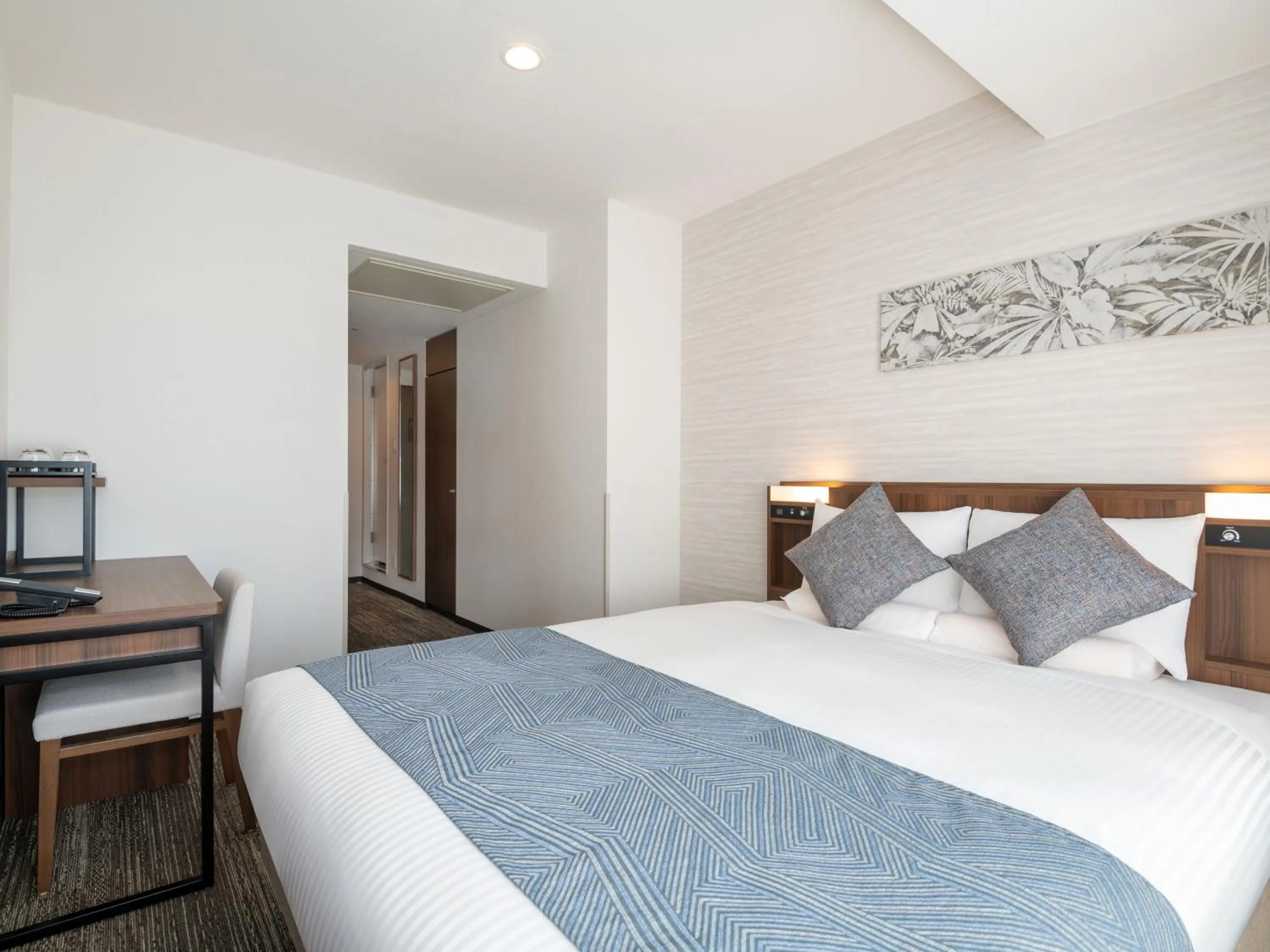 Superior Queen (Nonsmoking) - single occupancy in ART HOTEL Miyazaki Sky Tower