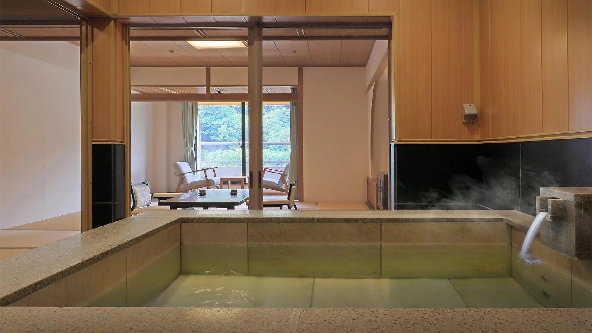 Deluxe Family Room in Hotel Sunshine Kinugawa