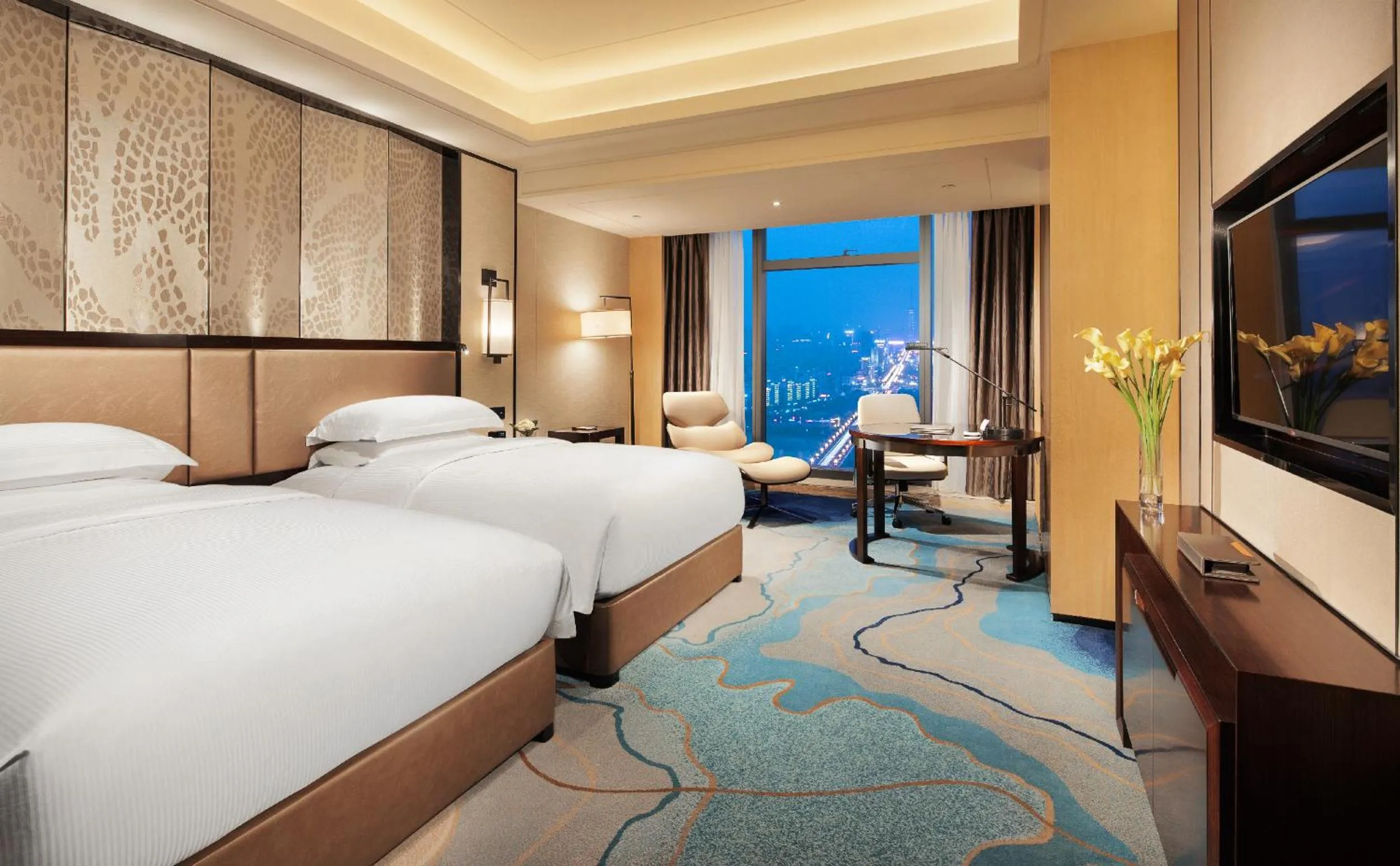 Executive Twin Room with River View in Hilton Zhuzhou
