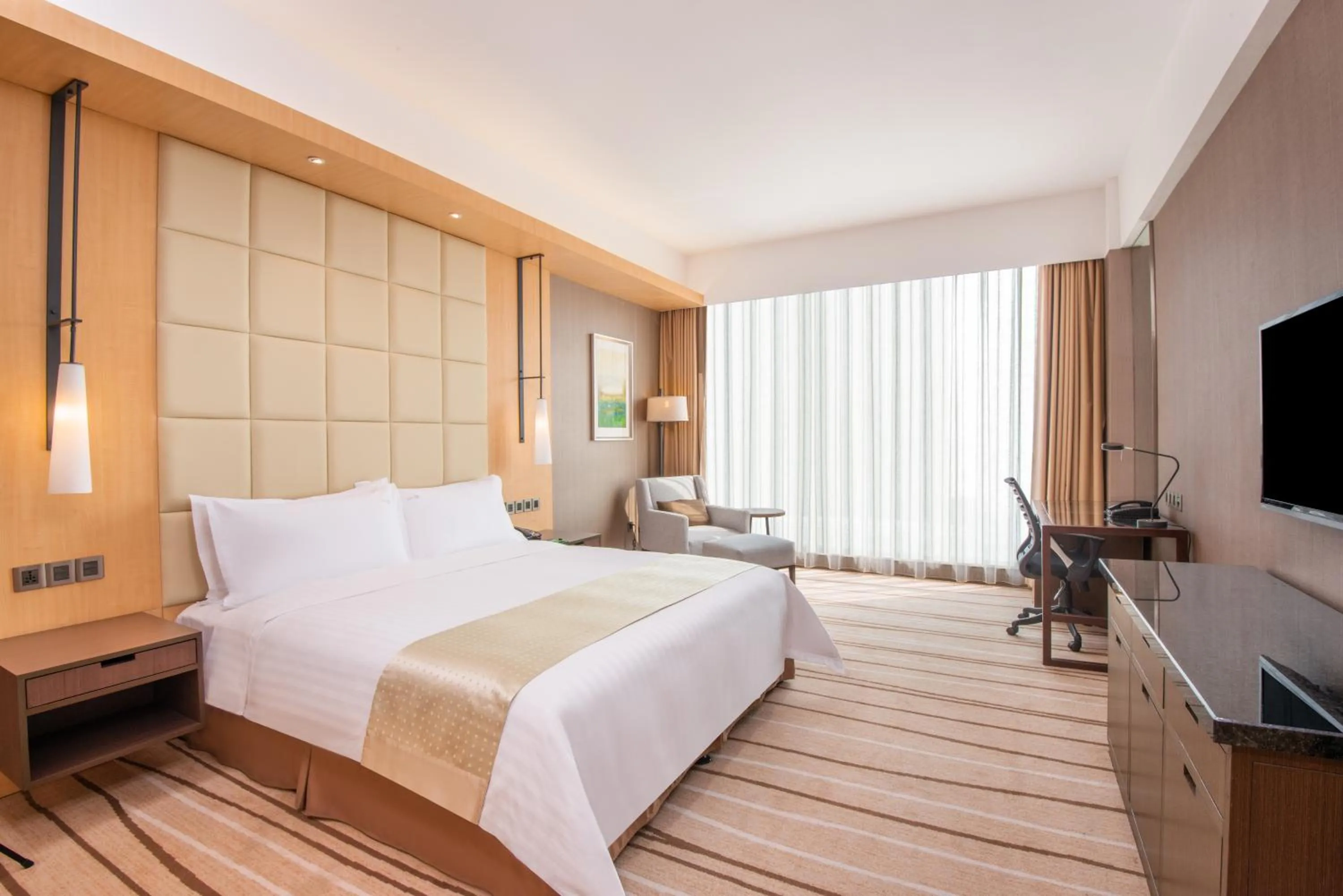 Standard King Room - Accessible in Holiday Inn Putian Xiuyu by IHG