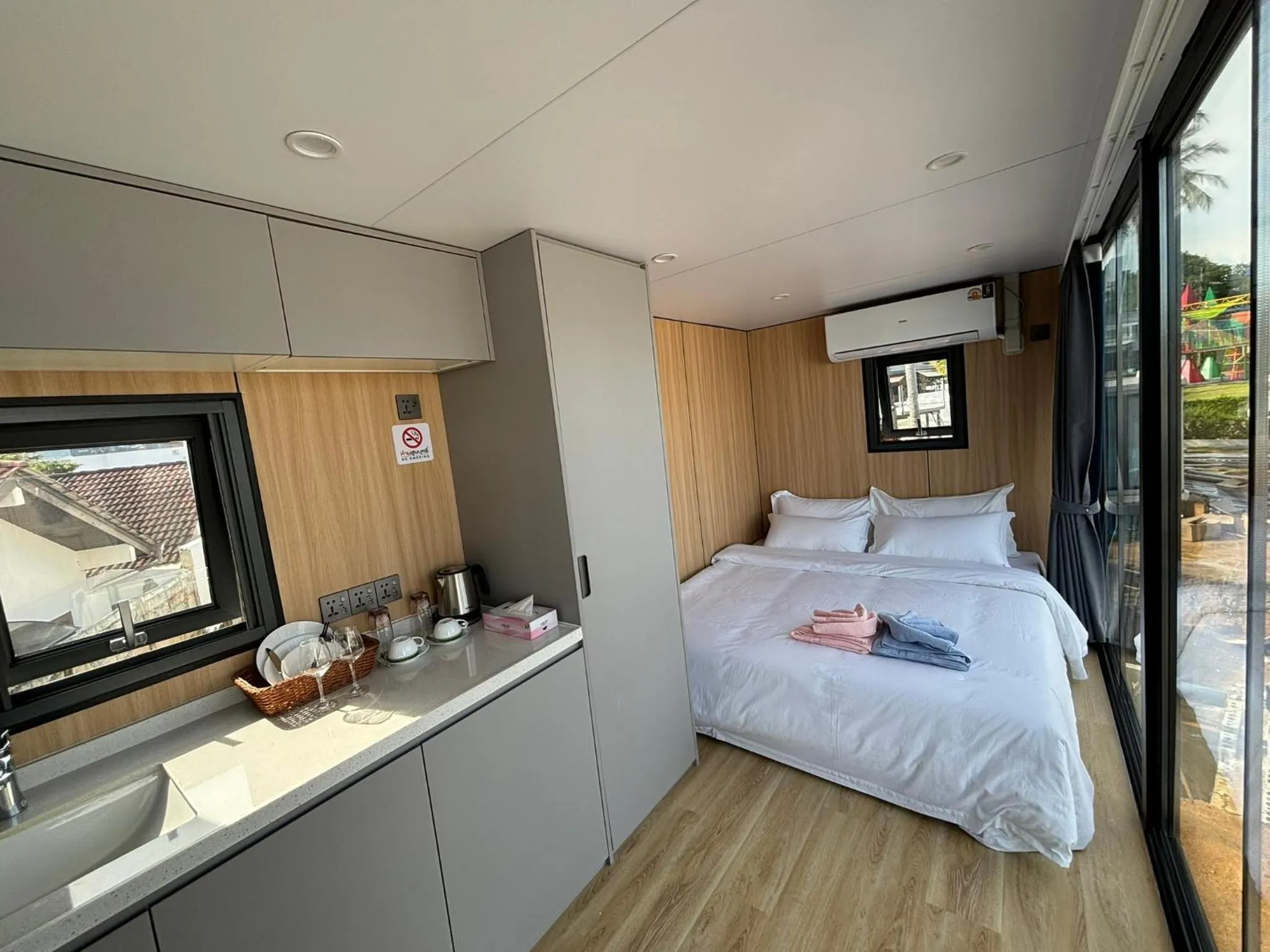 Standard Studio in Space House Hotel Phuket