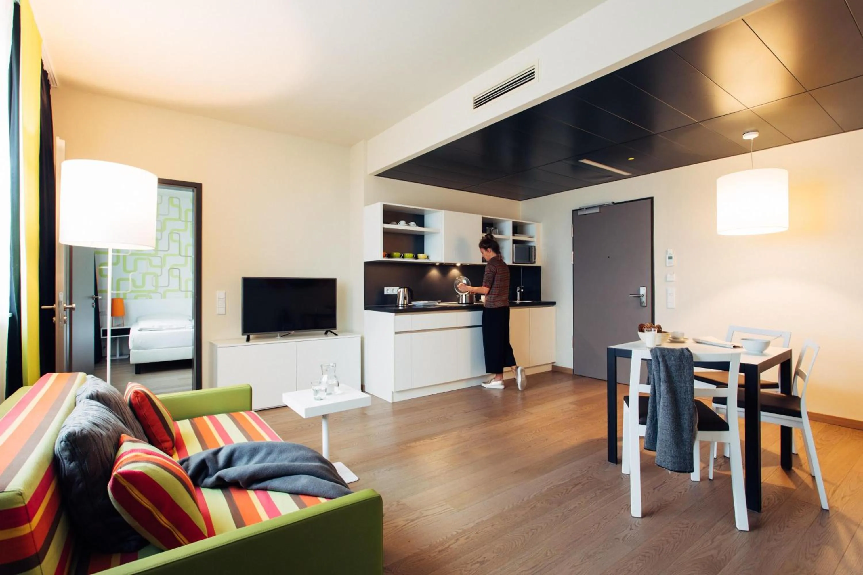 Two-Bedroom Apartment in harry's home München hotel & apartments