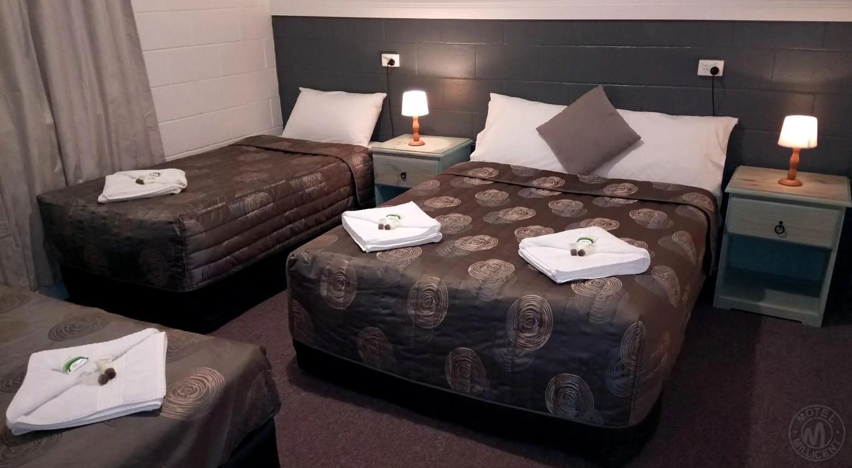 Standard Large Family Room in Millicent Motel