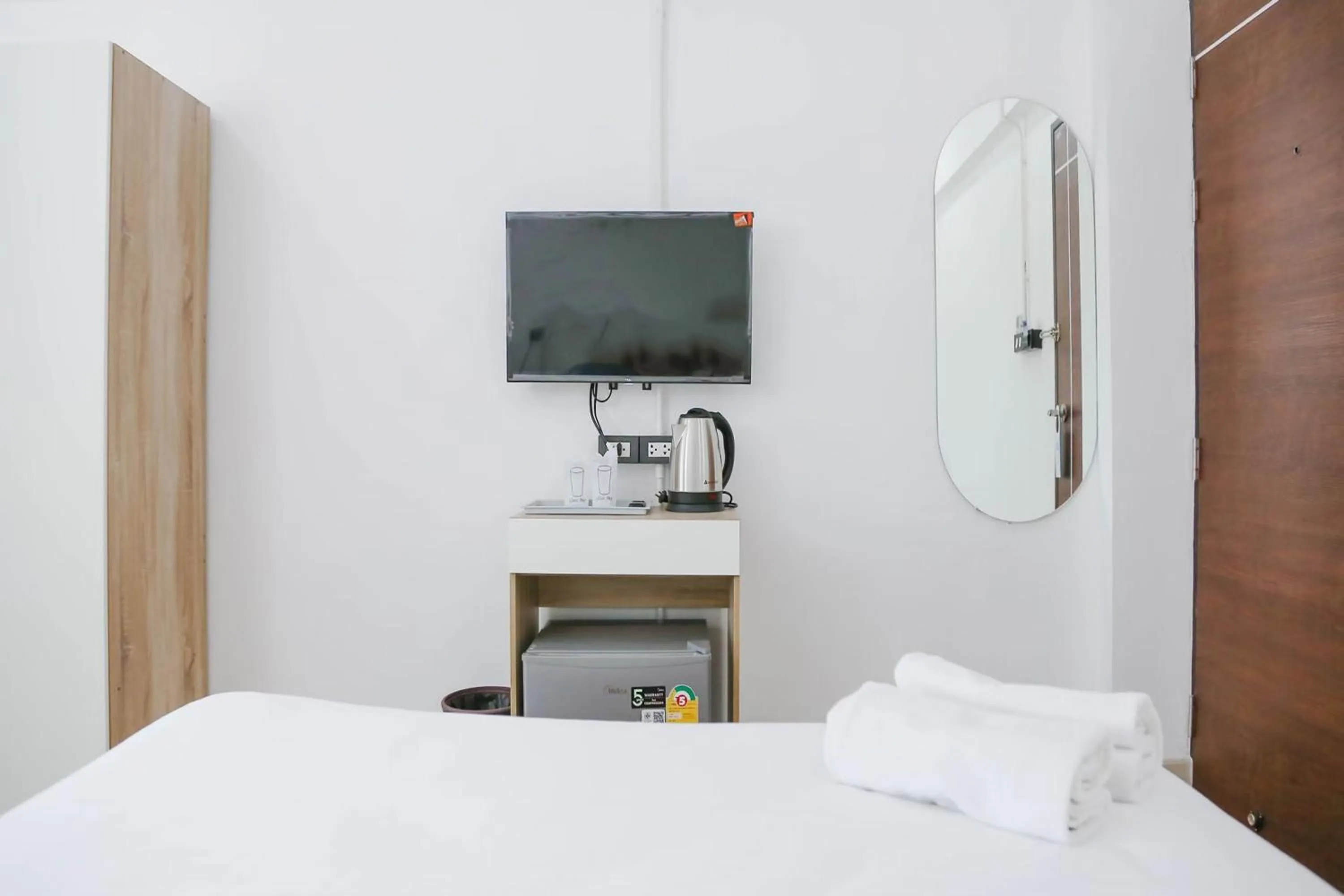 Superior Queen Room in Chana Bangkok Hotel