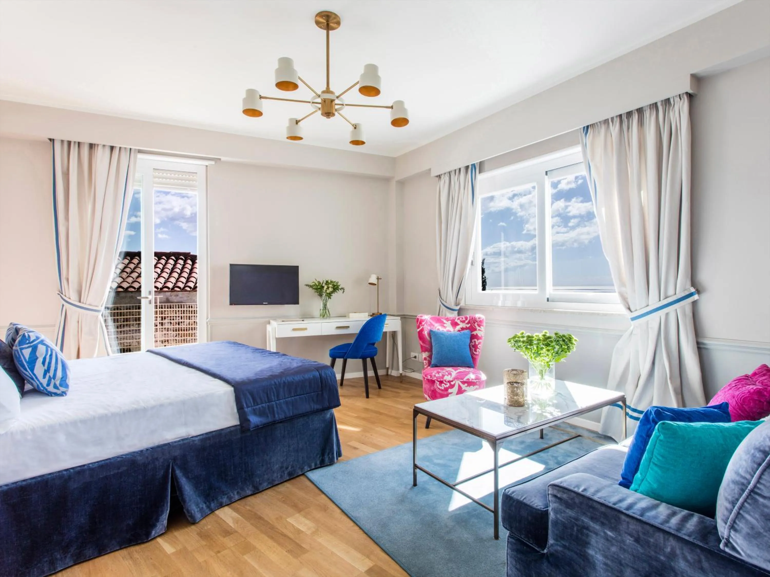 One-Bedroom Apartment with Balcony and Sea View in La Malandrina - Apartments & Suites