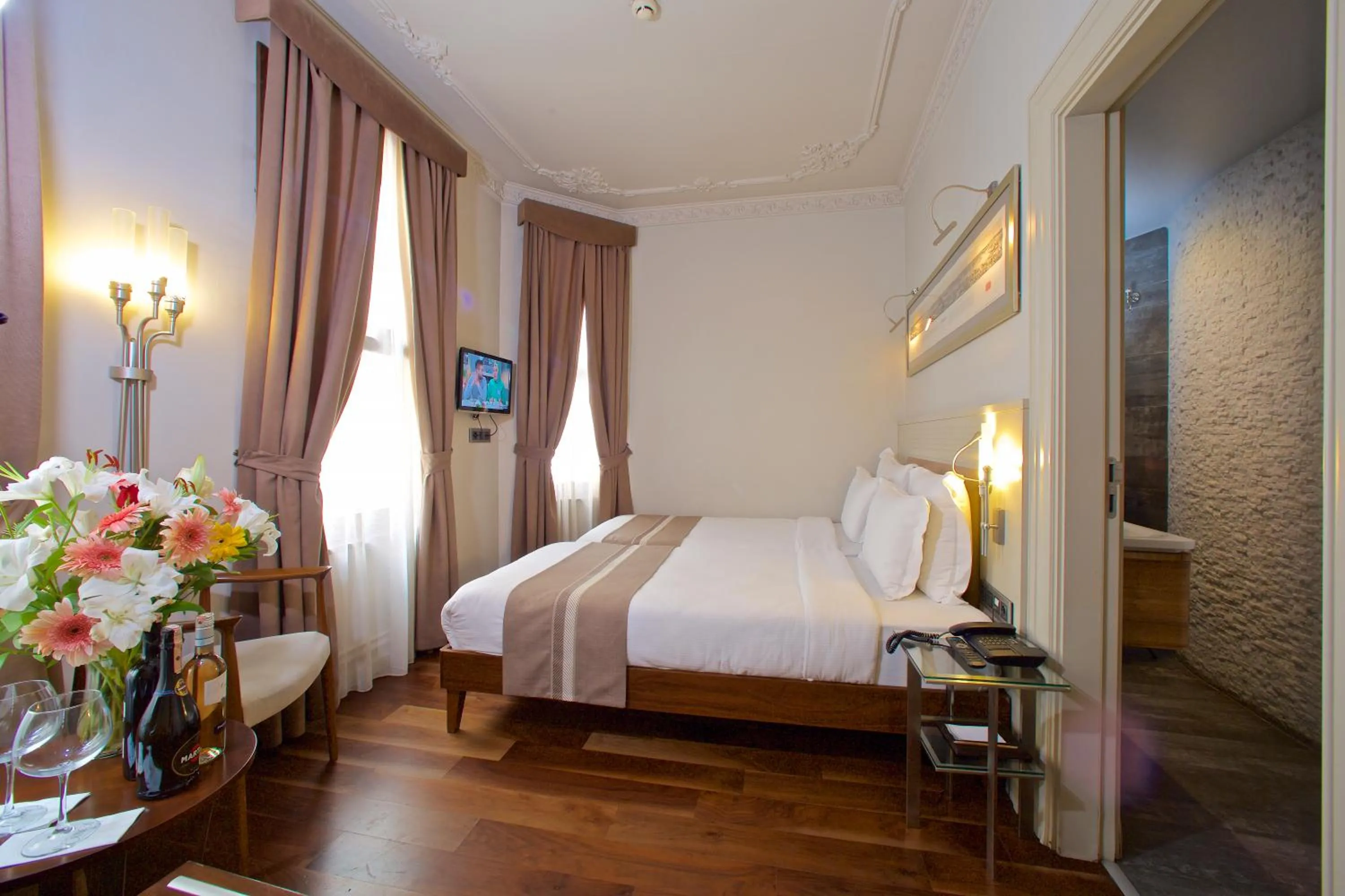 Standard Twin Room in Taxim Lounge Hotel Special Category