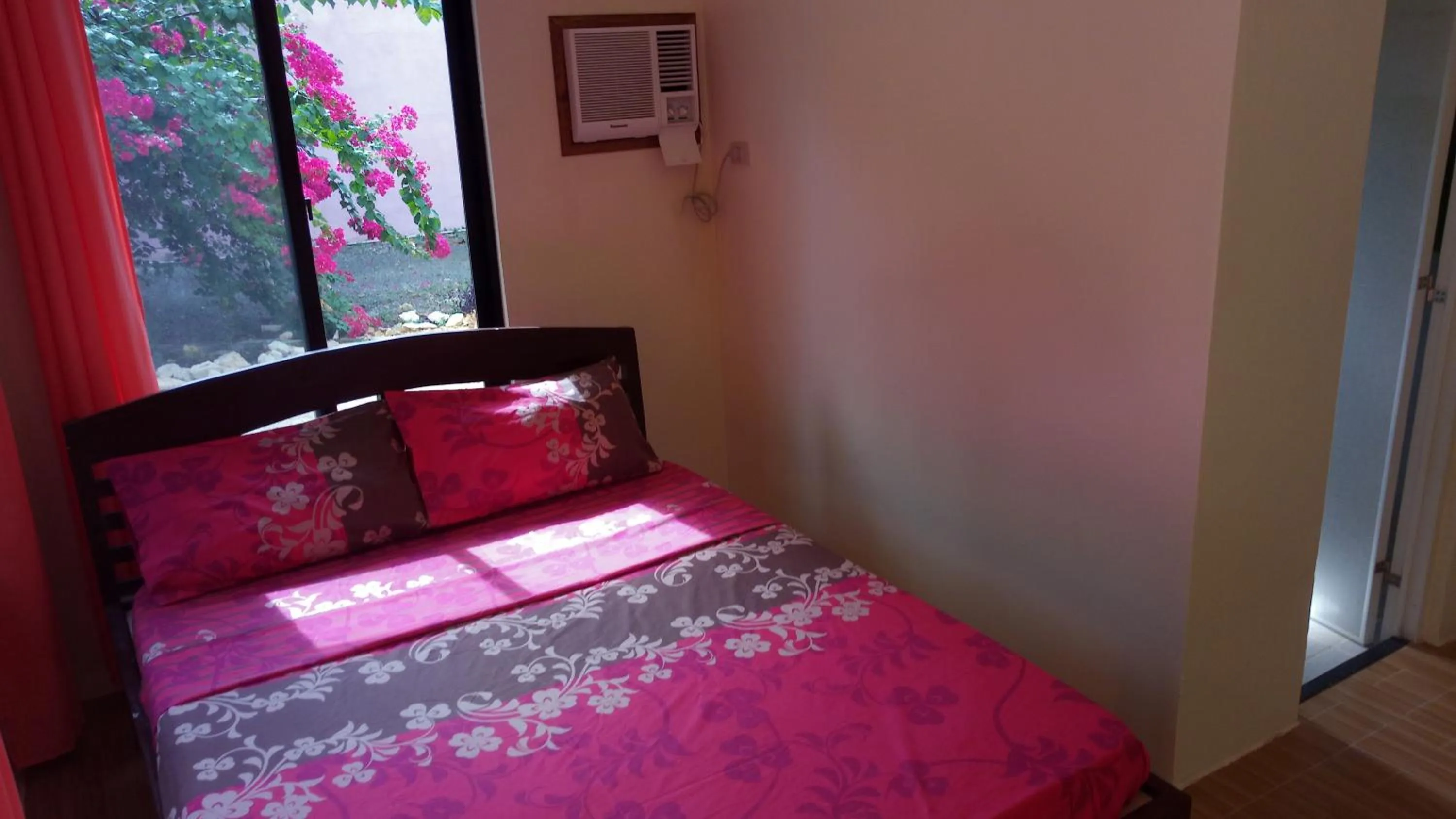 Standard Double Room in Isla Hayahay Beach Resort and Restaurant