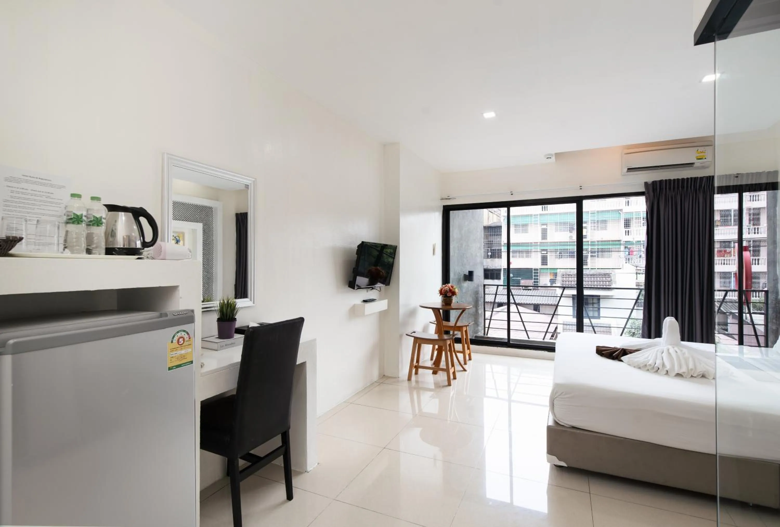 Superior  Room in Baron Zotel Bangkok SHA PLUS