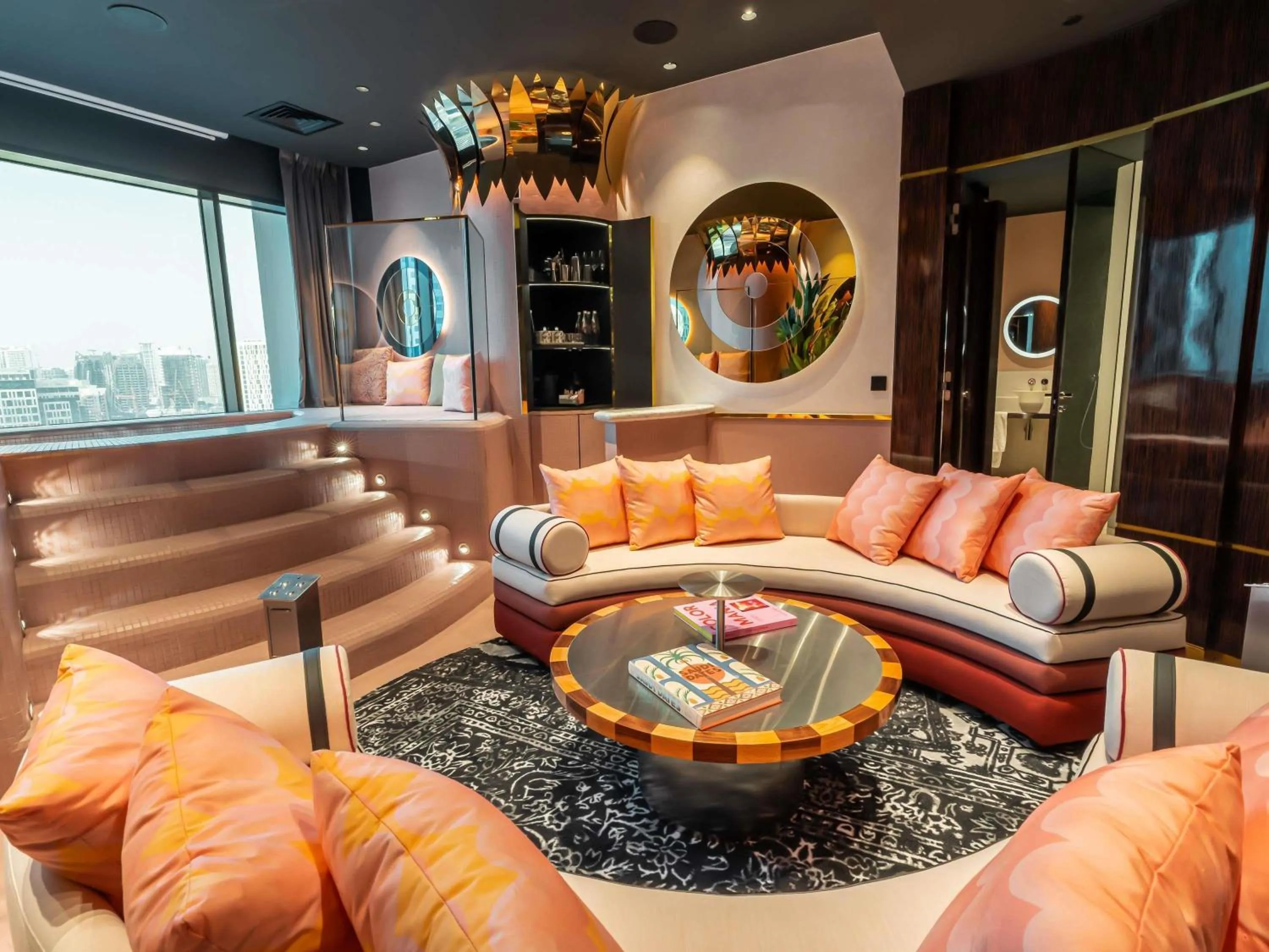 XXL Mama Crazy Suite in Mama Shelter Dubai