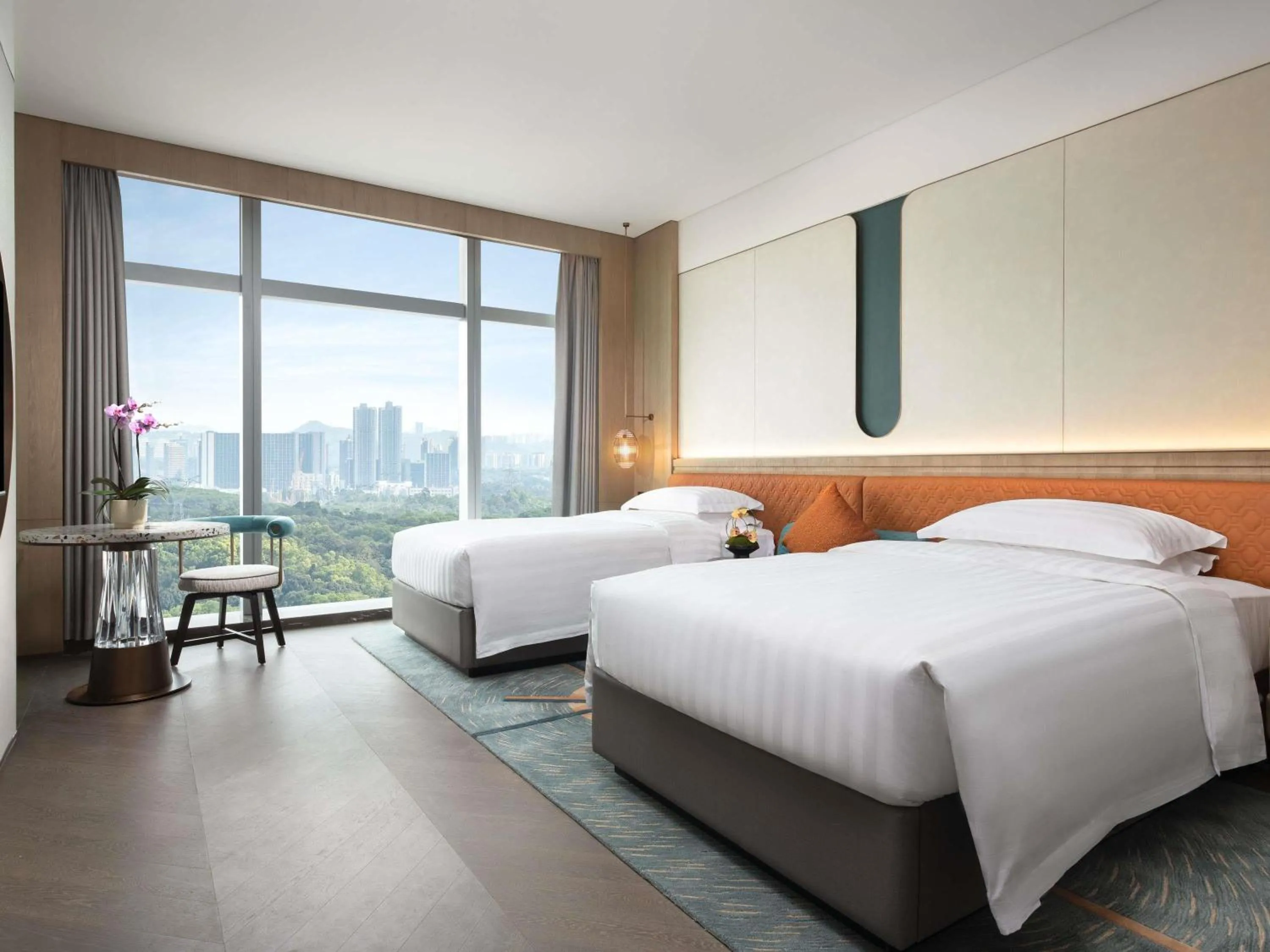 Premium Deluxe Twin Room with City View in Fashion Town Hotel Shenzhen MGallery Collection