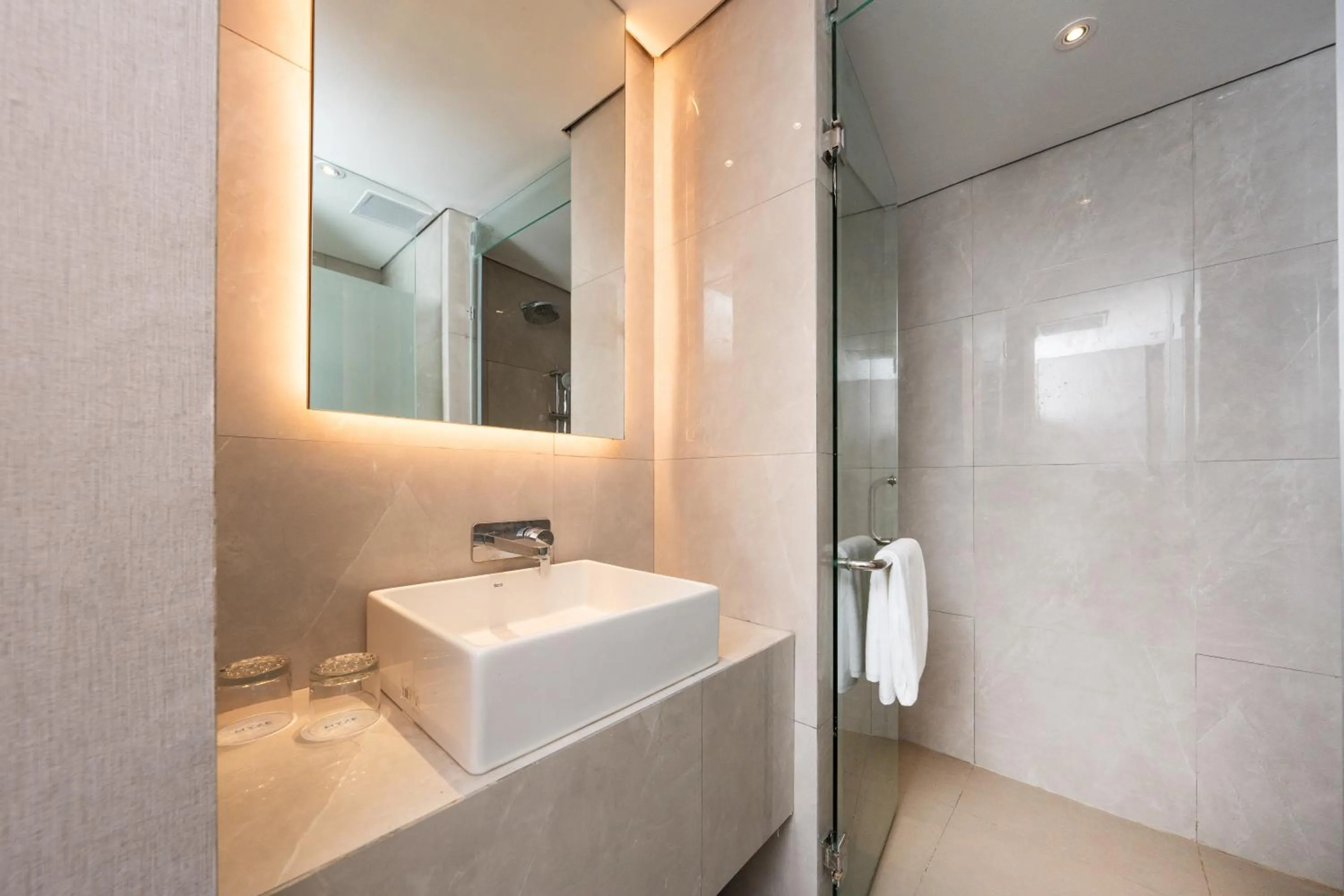 Deluxe Studio in Myze Hotel Sumenep