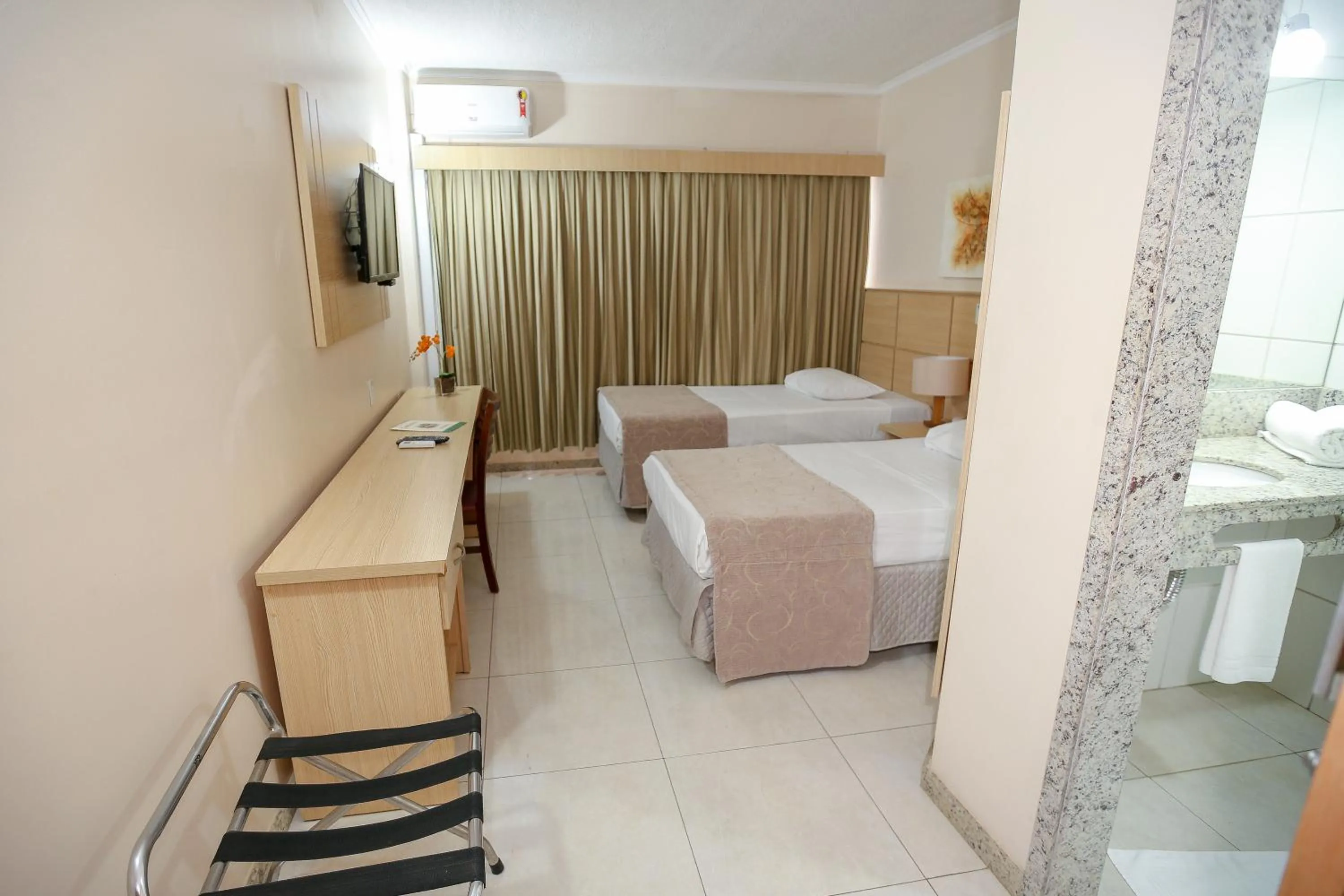 Standard Twin Room - single occupancy in Hotel Nacional Inn São Carlos & Convenções