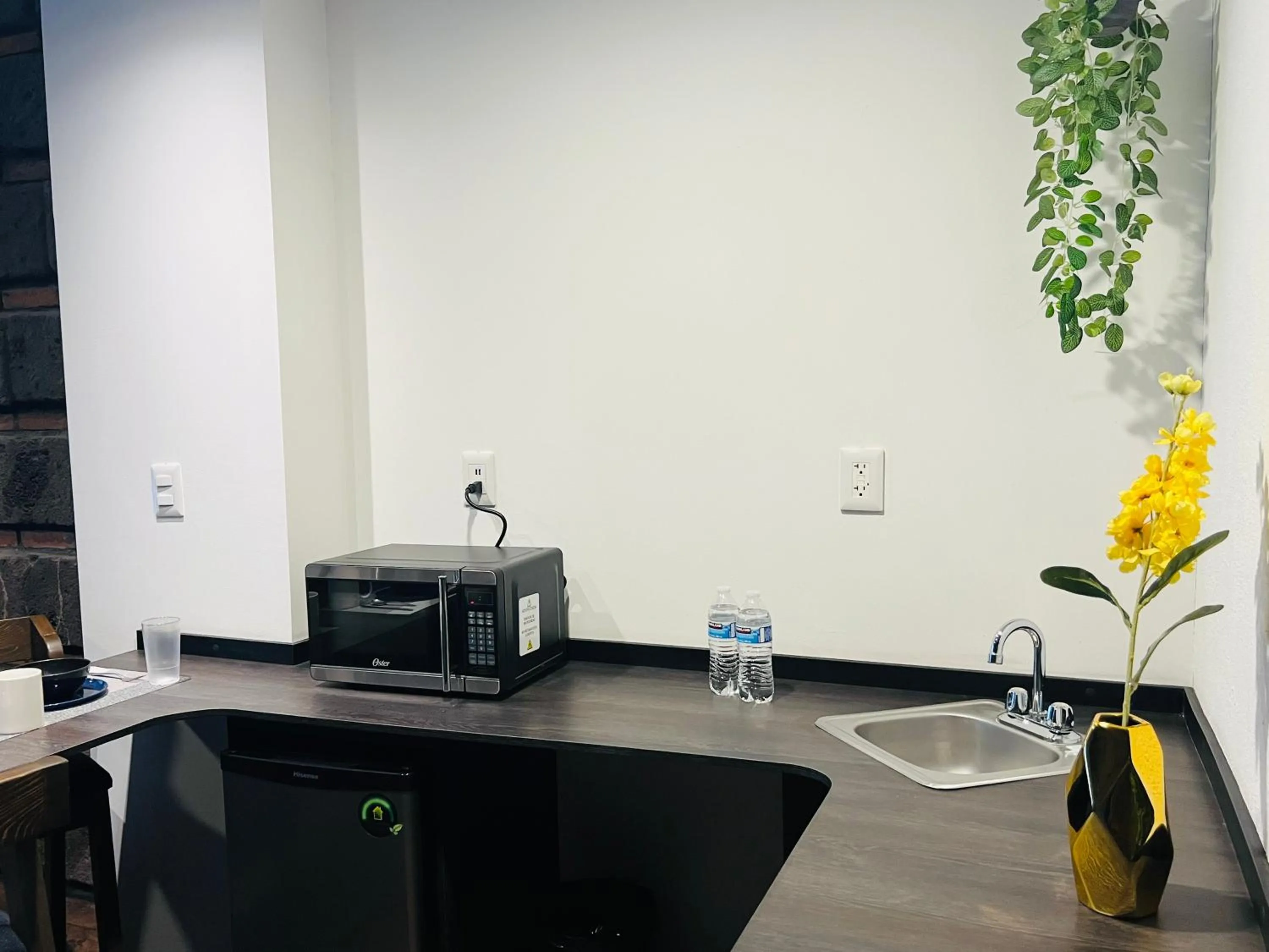 Deluxe King Suite in QA Hotel