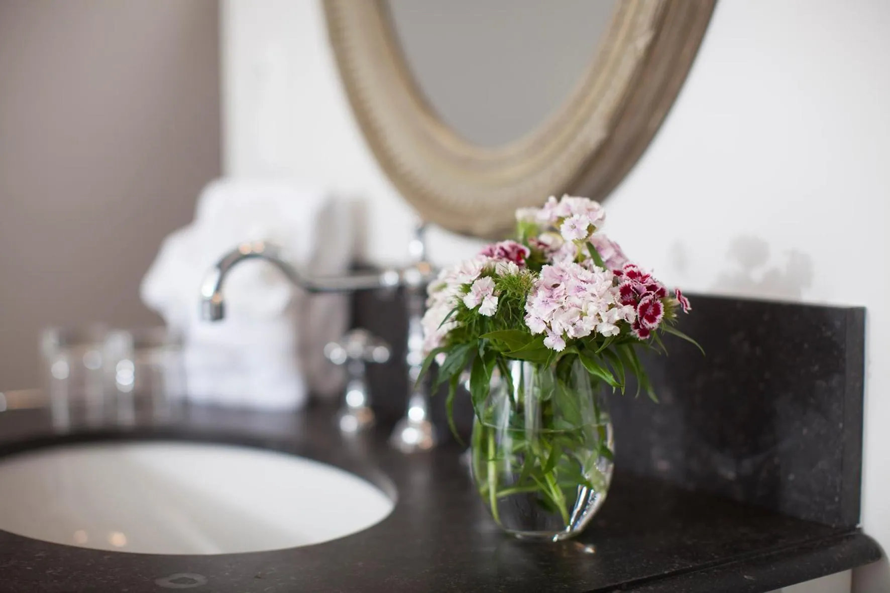 Standard Double Room in Manoir de Surville