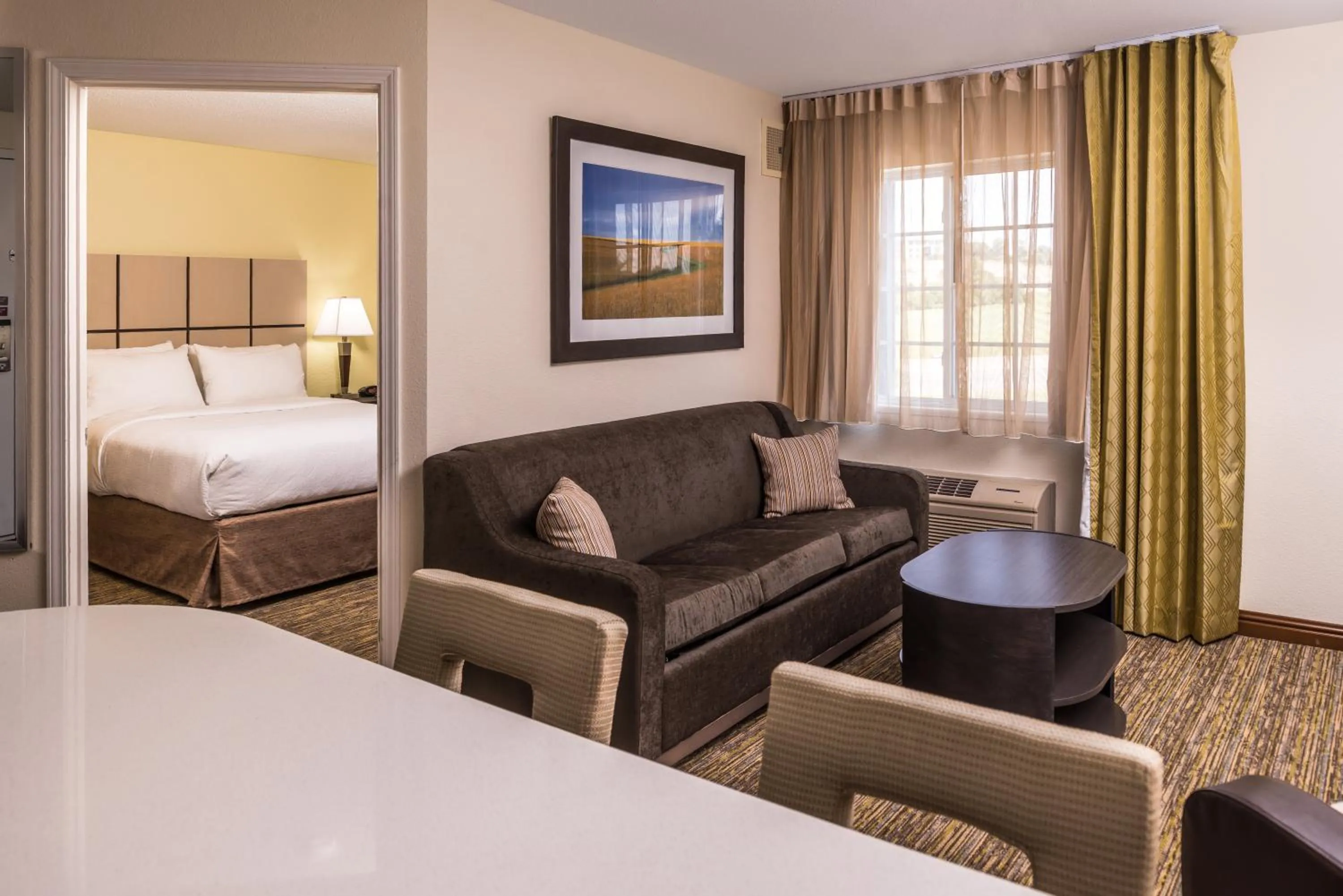 One-Bedroom Queen Room - Mobility/Hearing Accessible - Non-Smoking in Candlewood Suites - Topeka West by IHG