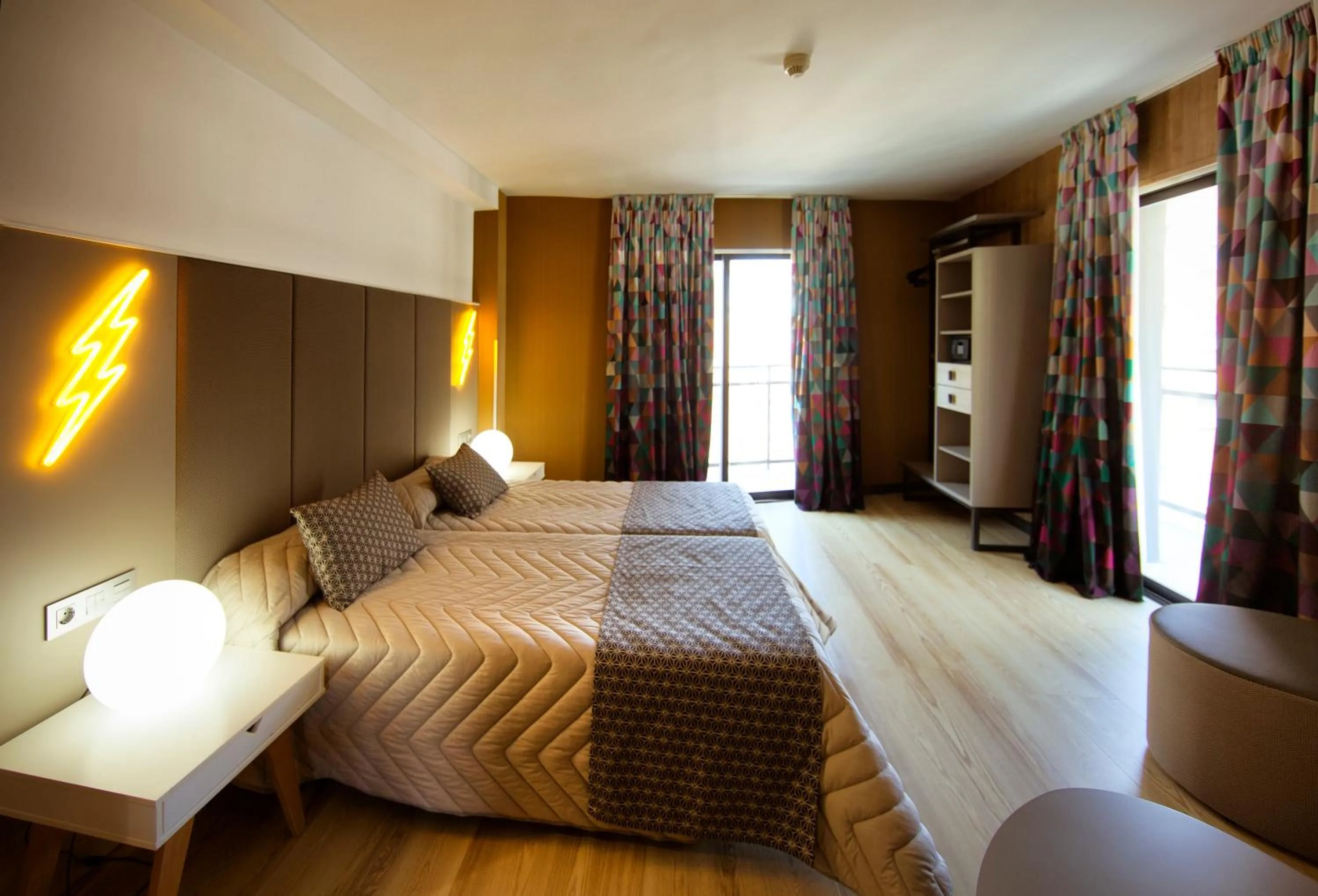 Superior Double Room (2 Adults) in Hotel Cuco