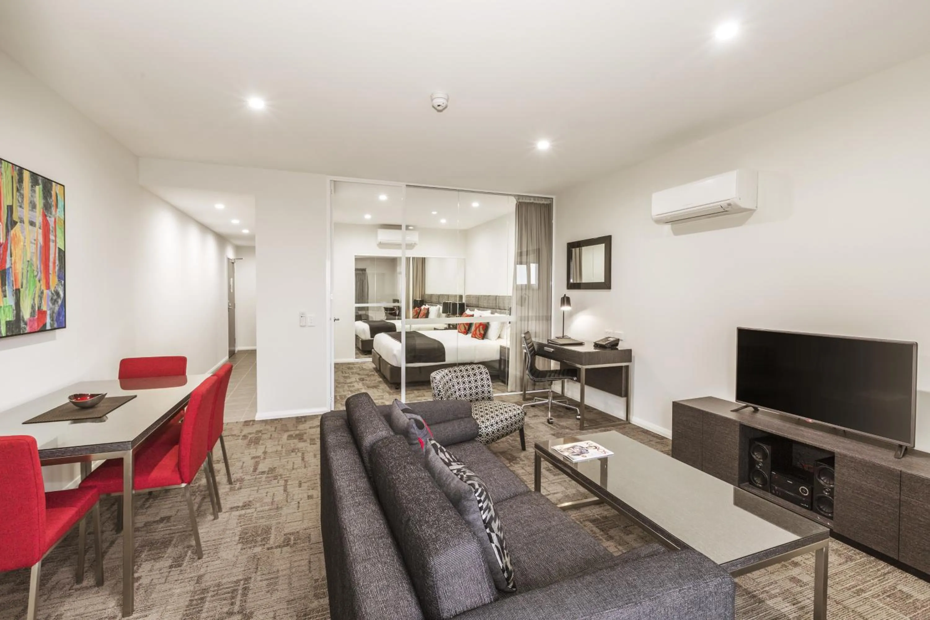 Two-Bedroom Apartment Interconnecting  in Quest Liverpool