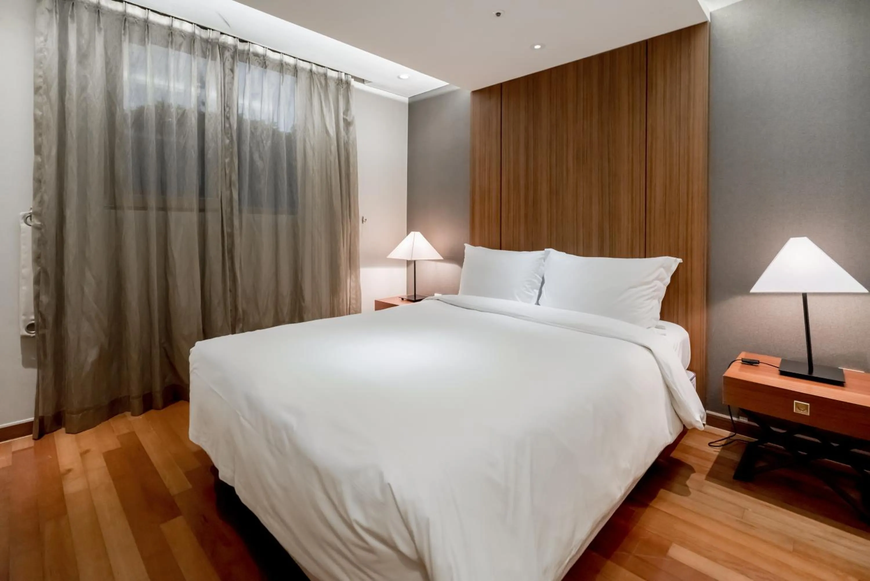One Bedroom Deluxe Suite in Oriens Hotel & Residences Myeongdong