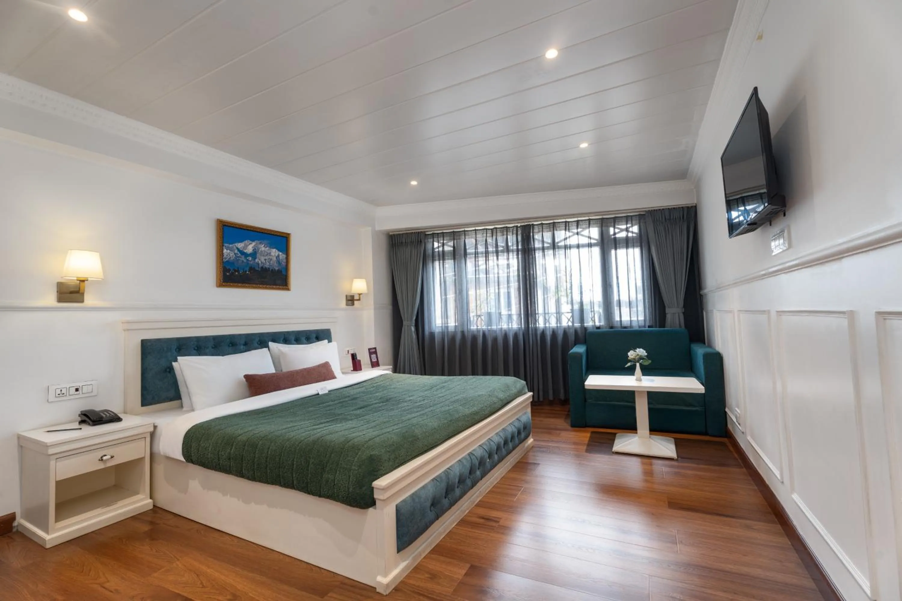 Premium Room with Sofa Cum Bed in Summit Mall Stone Hotel