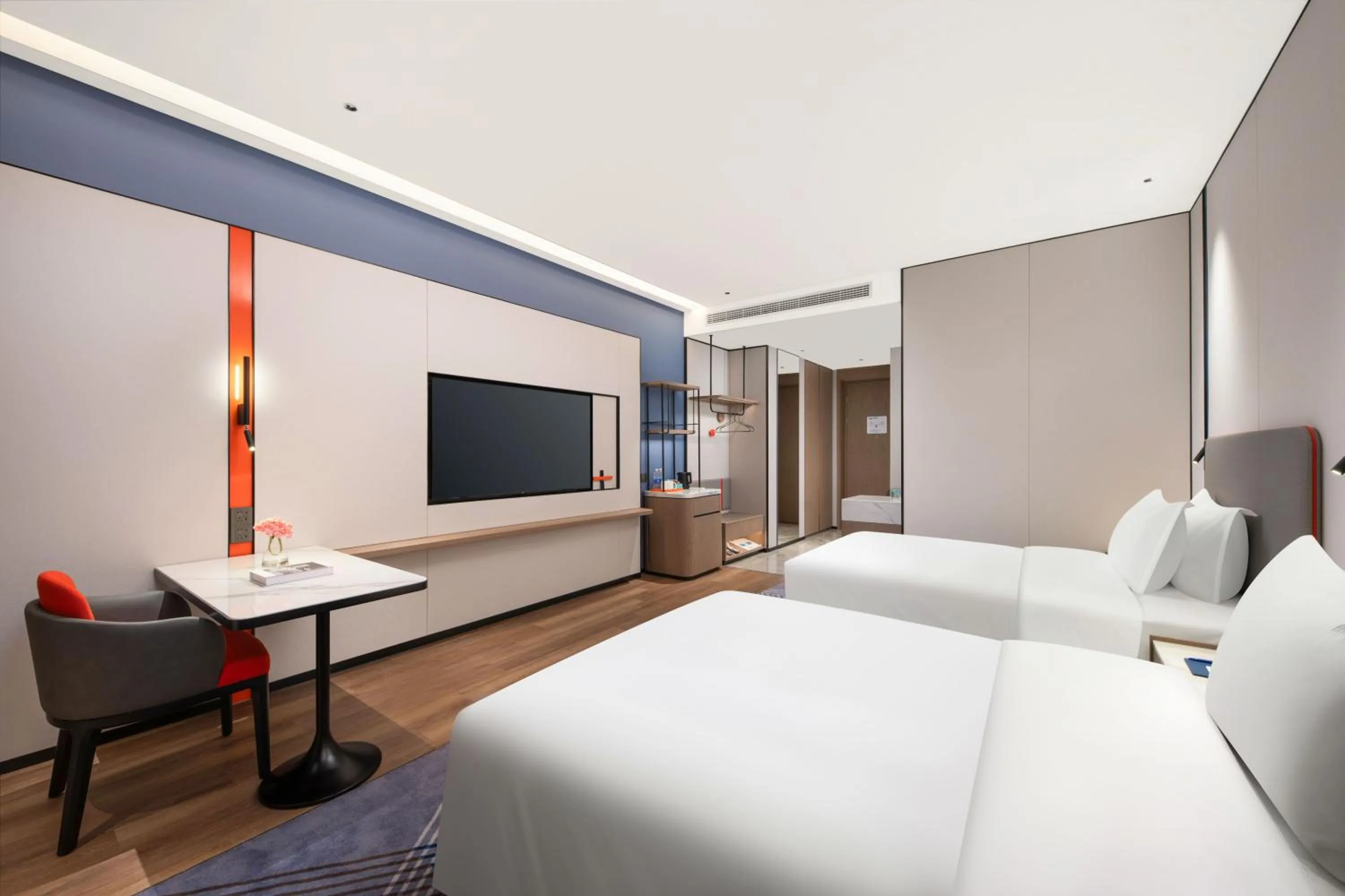Standard Double Room with Two Double Beds in Holiday Inn Express Wuxi Xishan by IHG