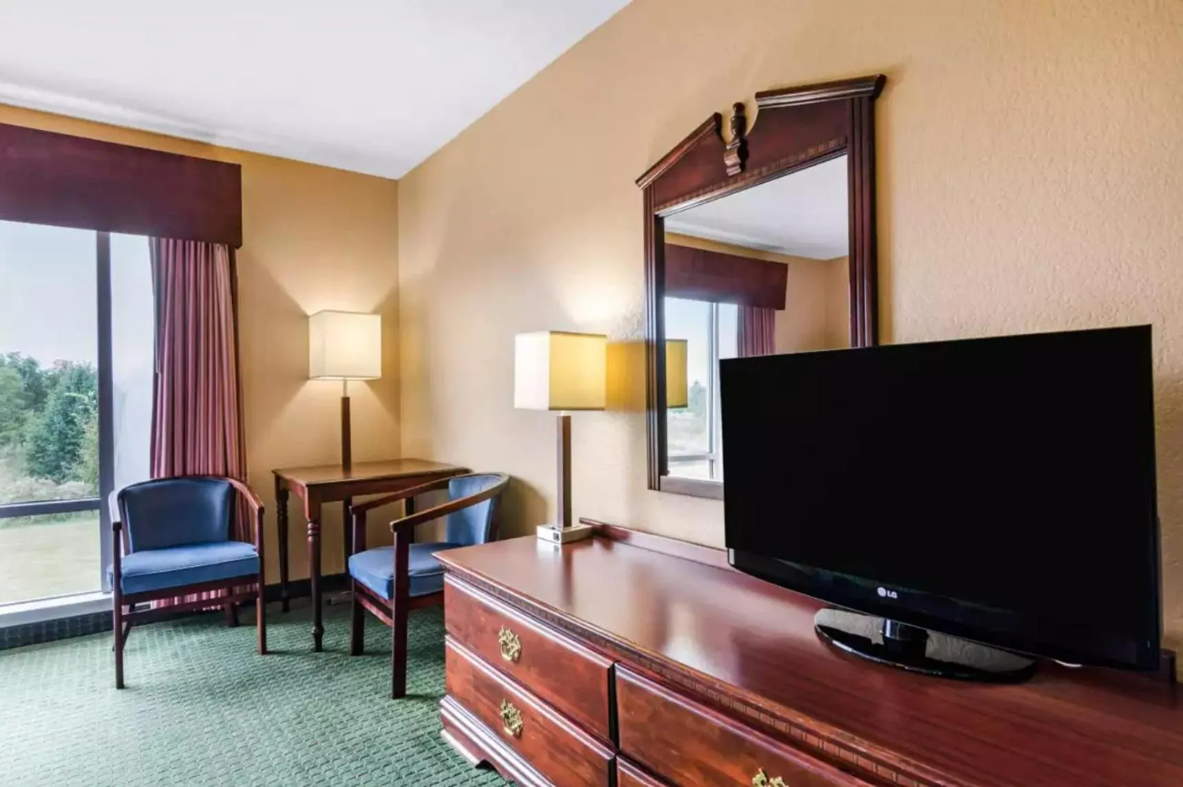 Standard King Room - single occupancy in Precious Hotel
