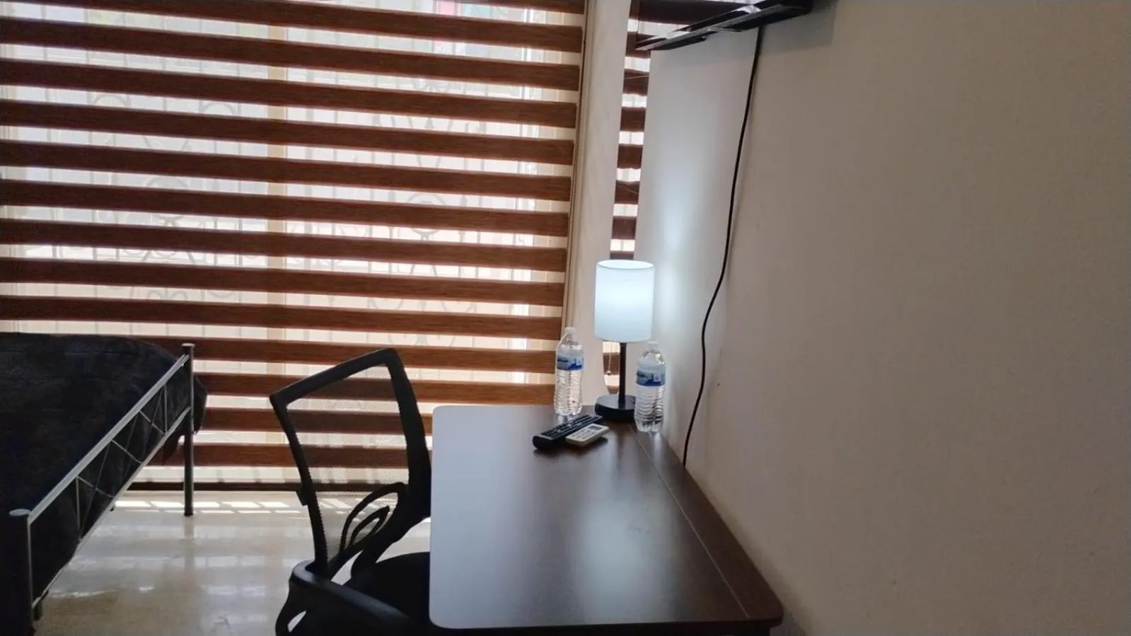 Twin Room with Shared Bathroom in Cumbresuites