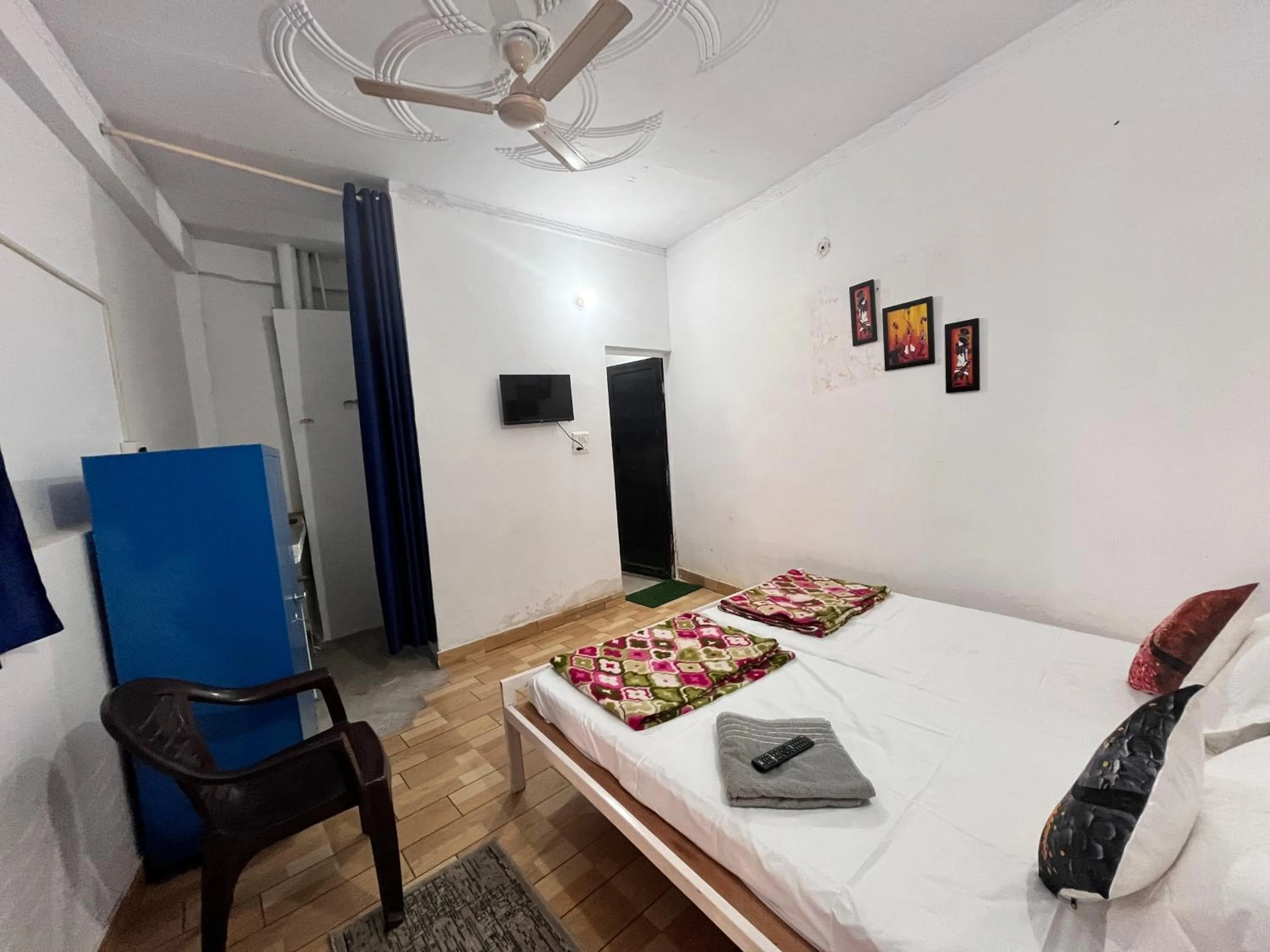 Economy Double Room in The GreenView HomeStay