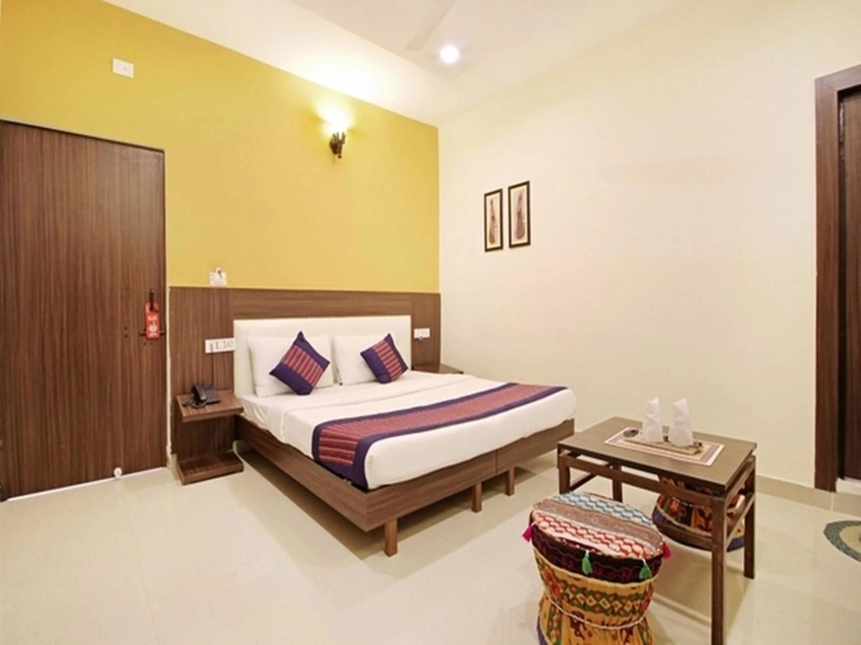 Deluxe Triple Room in Taj Haveli Hotel Agra - Walkable Distance From Taj Mahal