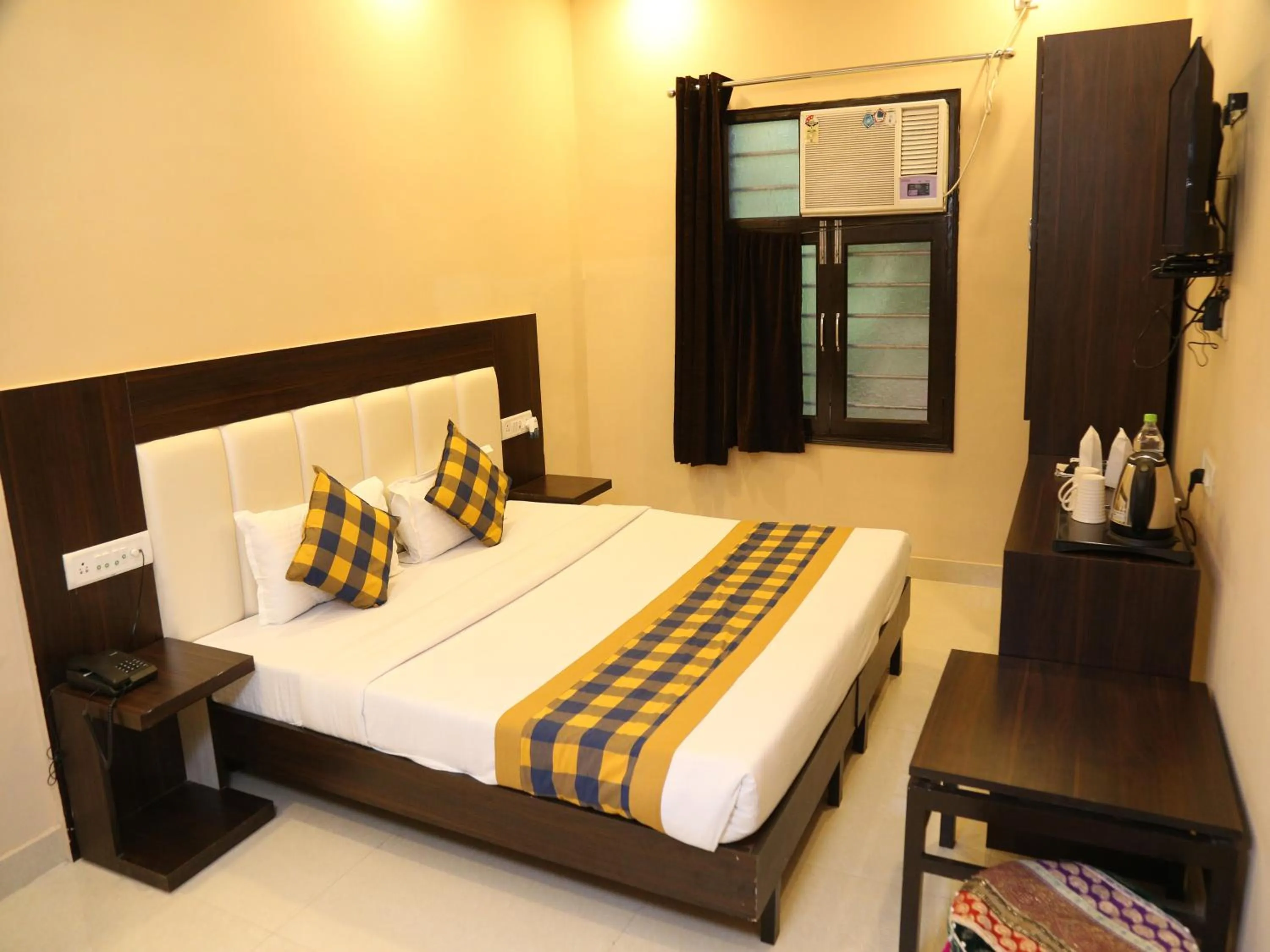 Standard Double Room in Taj Haveli Hotel Agra - Walkable Distance From Taj Mahal
