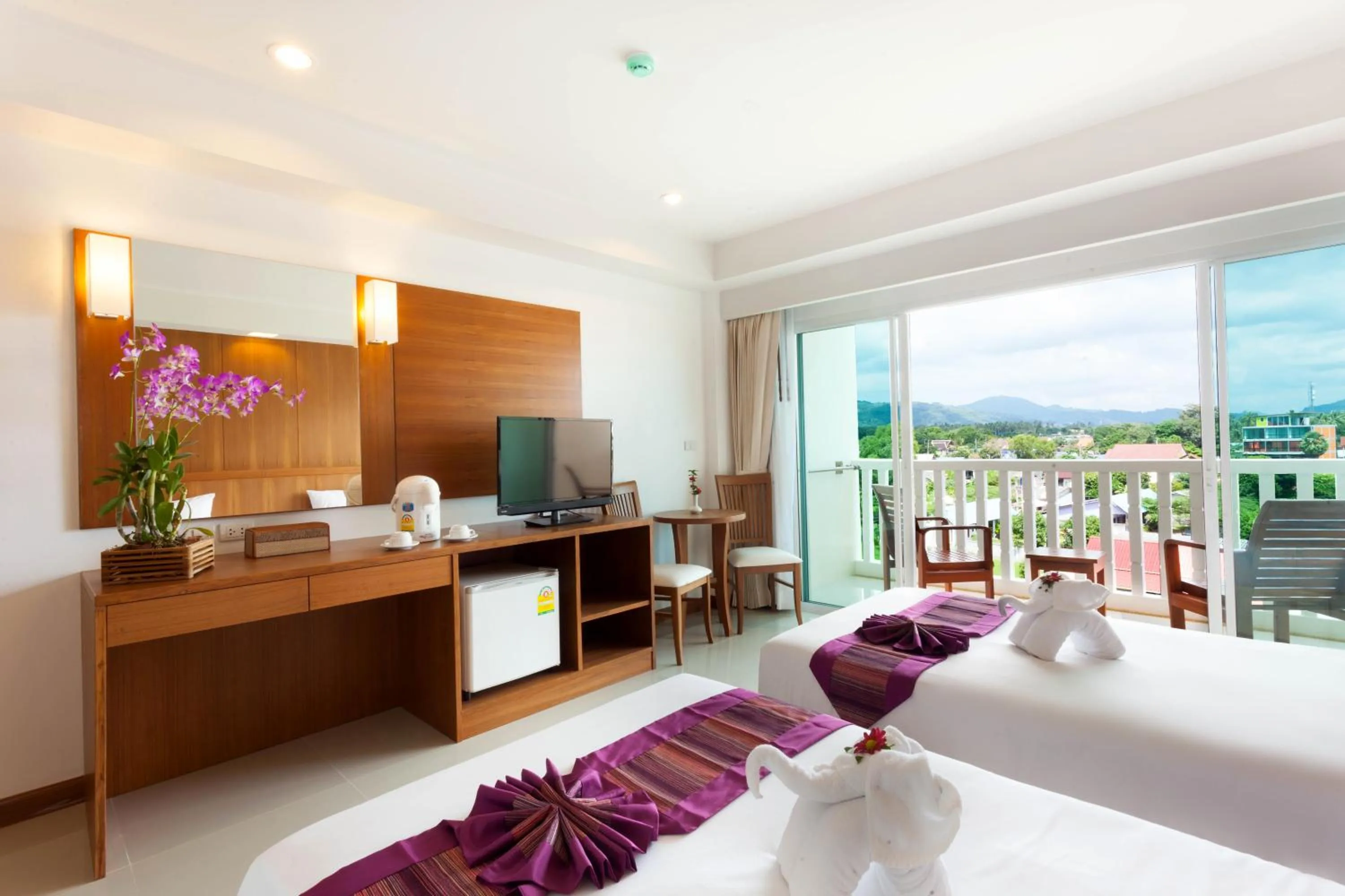 Double or Twin Room with Partial Sea View in Rawai Princess Hotel