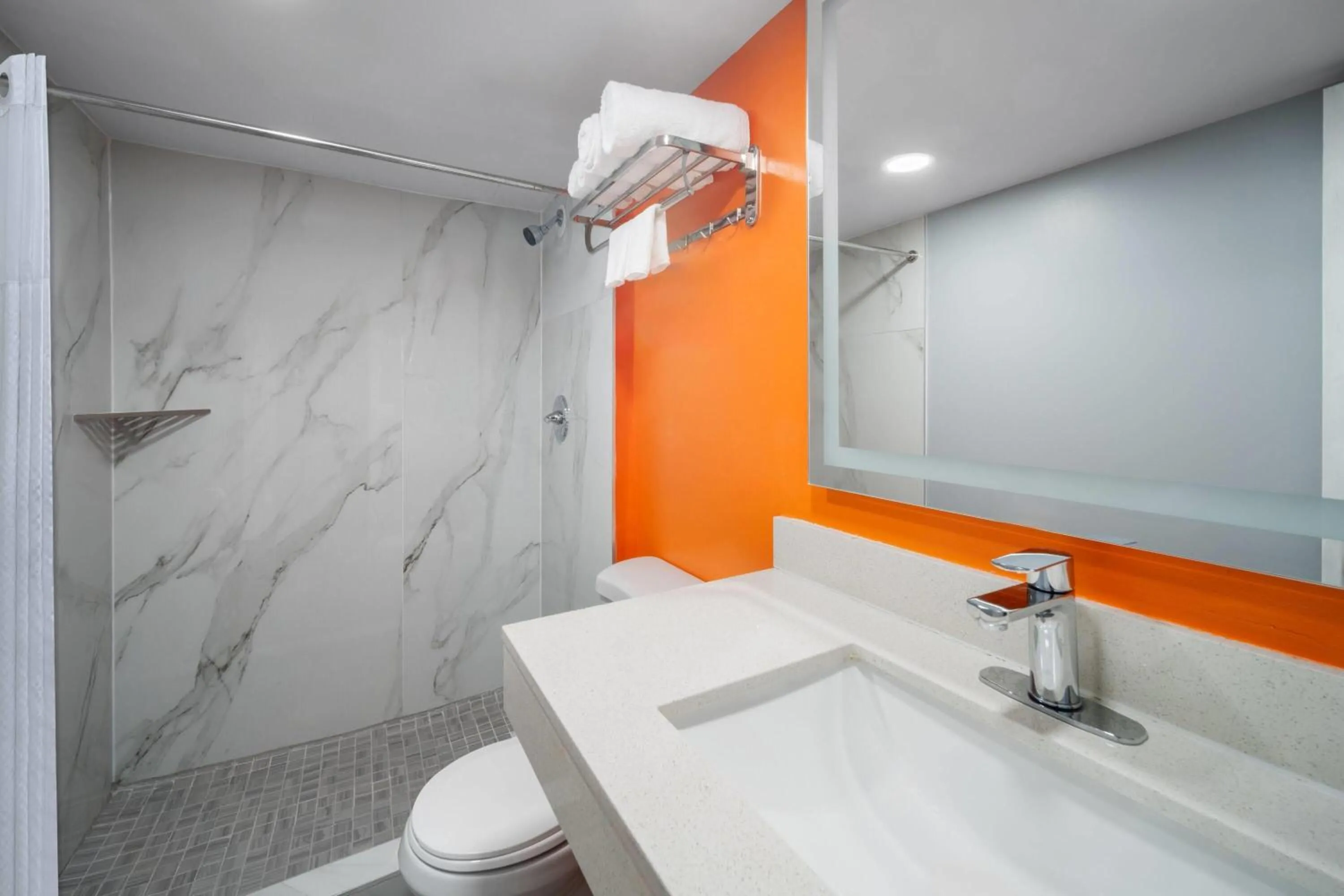 King Room - Non-Smoking in Baymont by Wyndham Salisbury MD