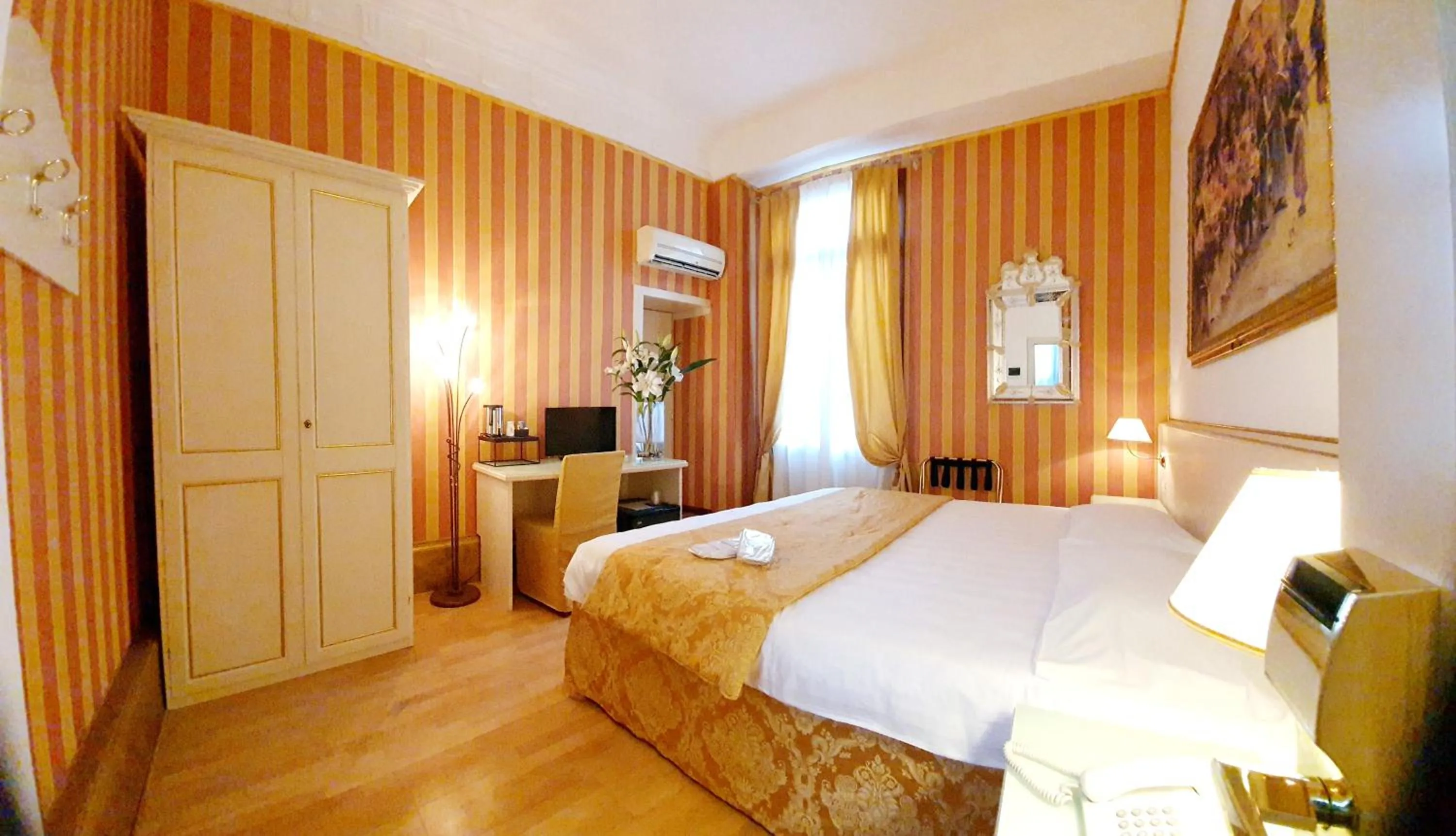 Classic Double Room in Hotel Corte dei Greci