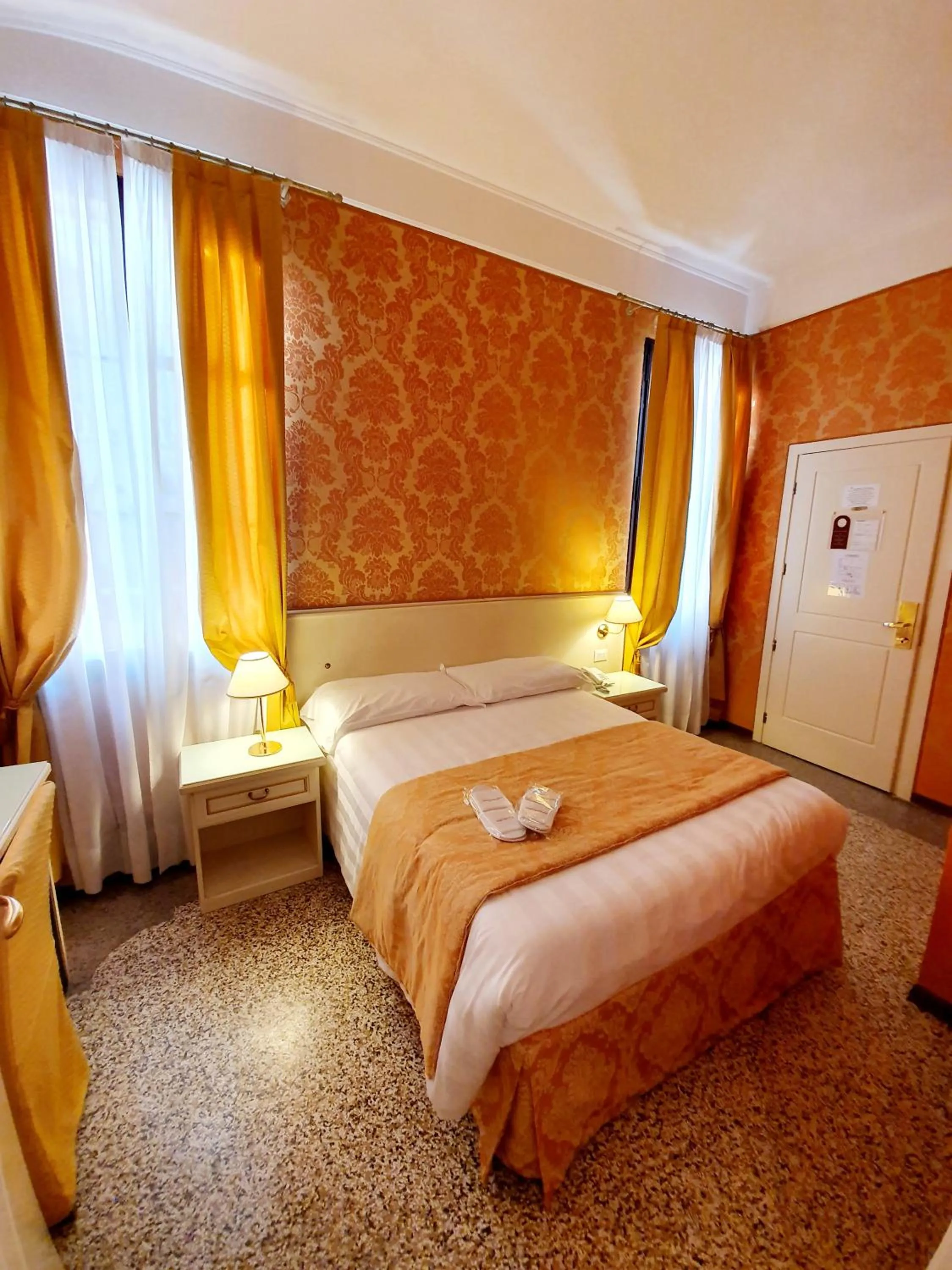 Double Room with Canal View in Hotel Corte dei Greci