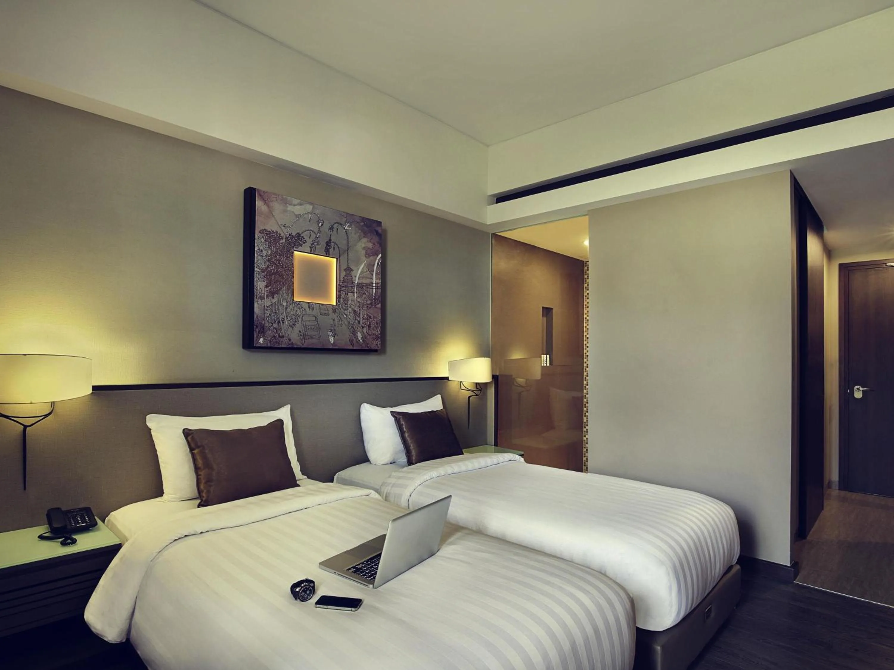 Superior Room with Two Zip Beds in Mercure Bali Legian