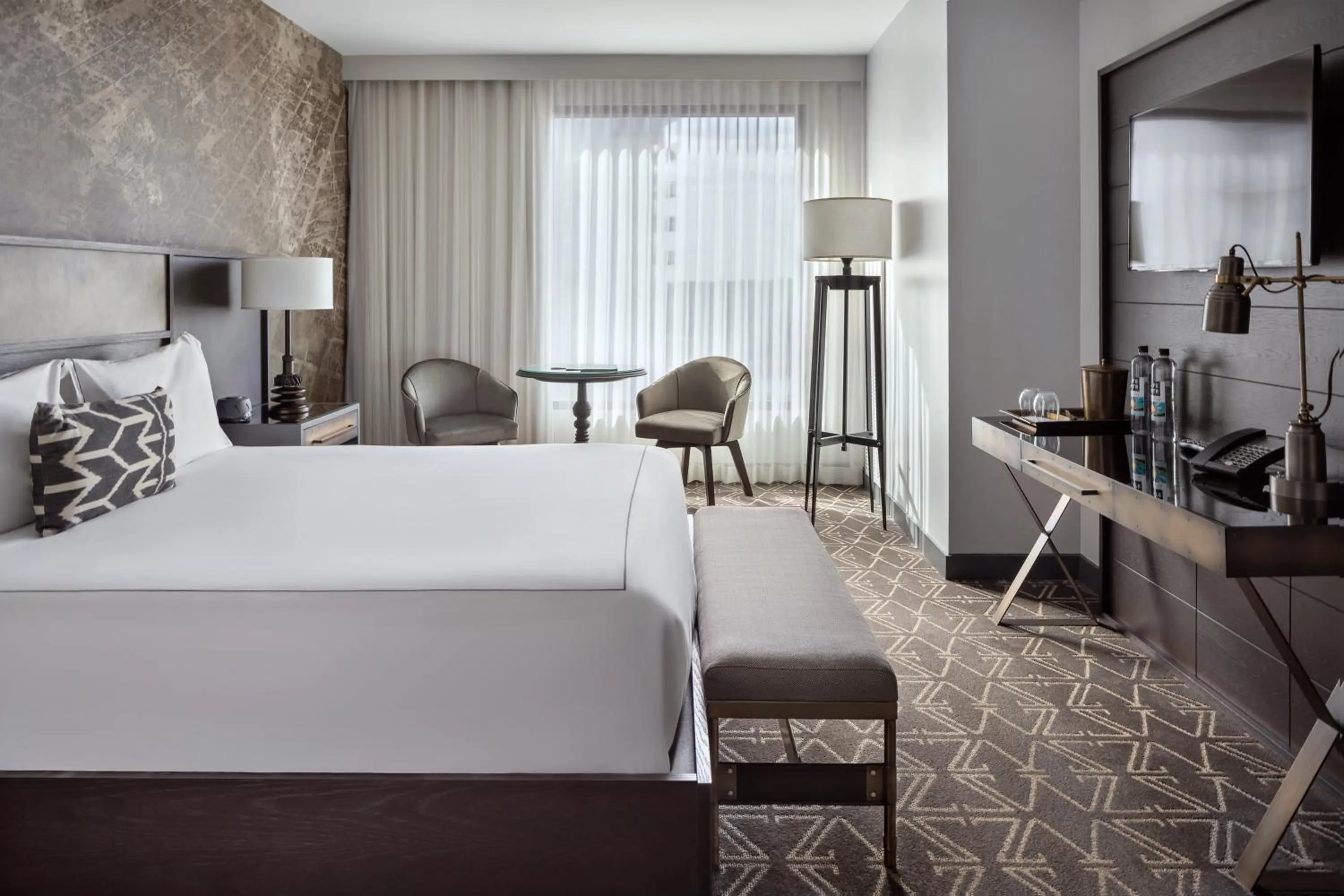 King in Hotel Van Zandt