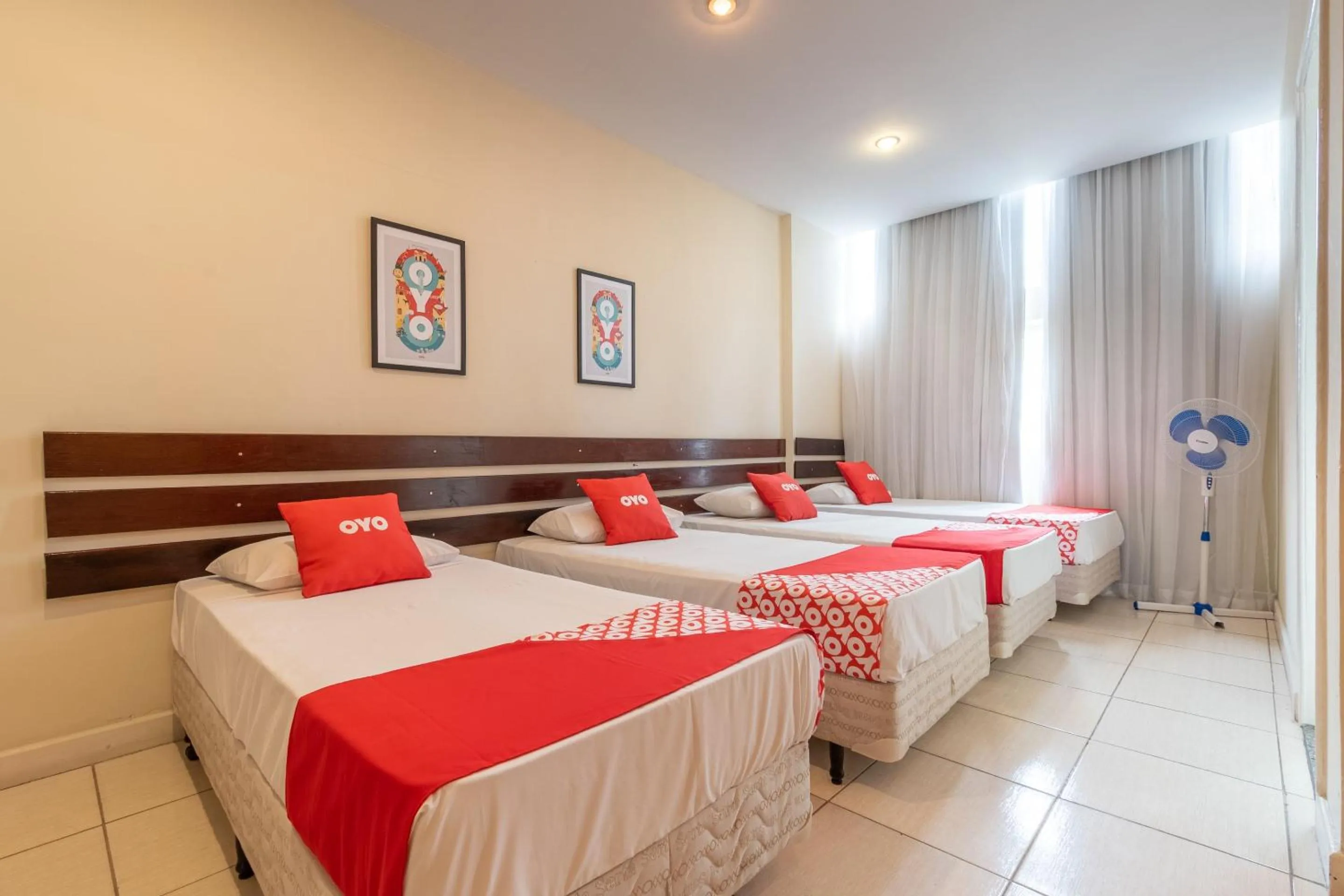 Quadruple Room in OYO Hotel L'Espace - Jaraguá Belo Horizonte