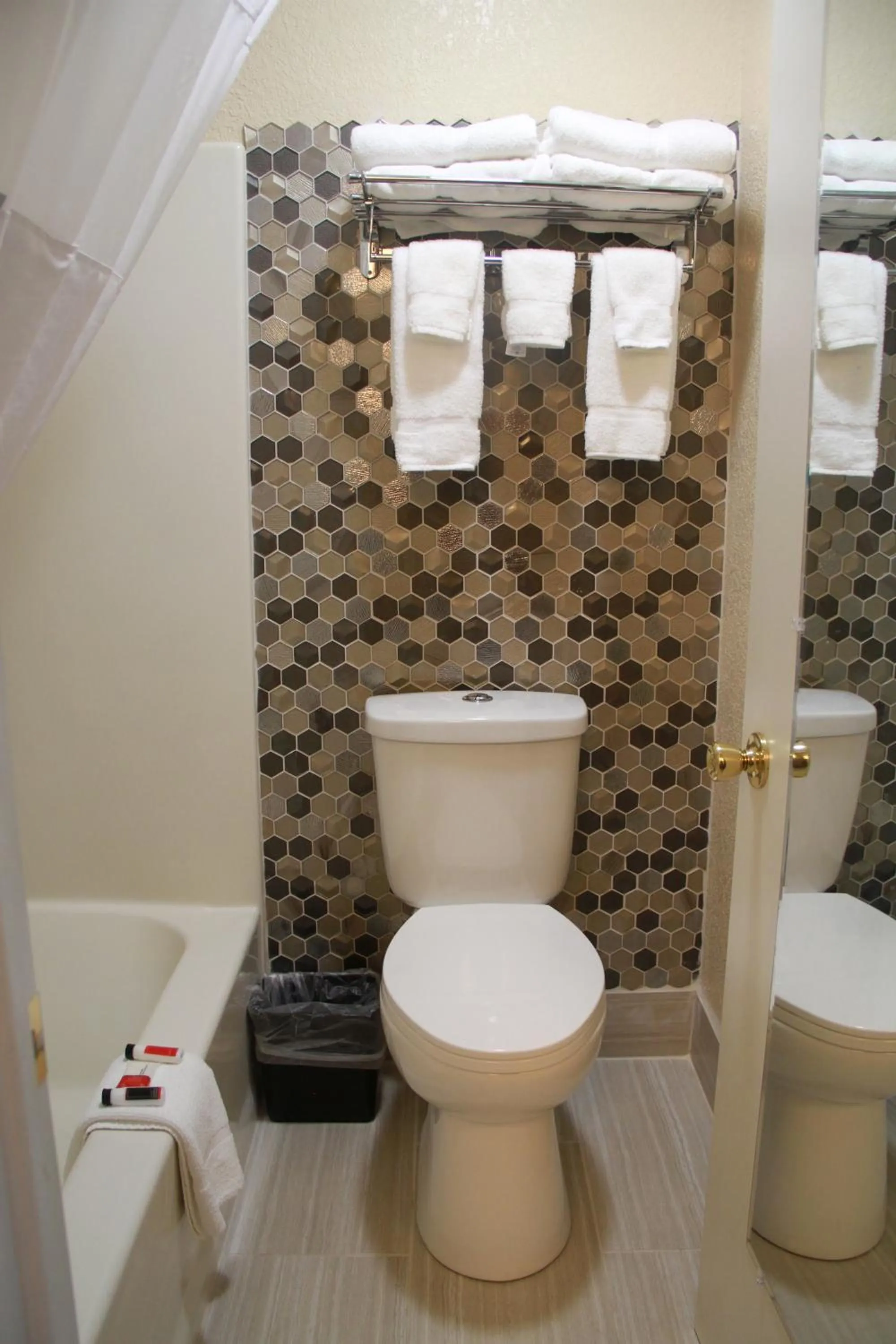 King Room - Non-Smoking in Baymont by Wyndham Stevens Point