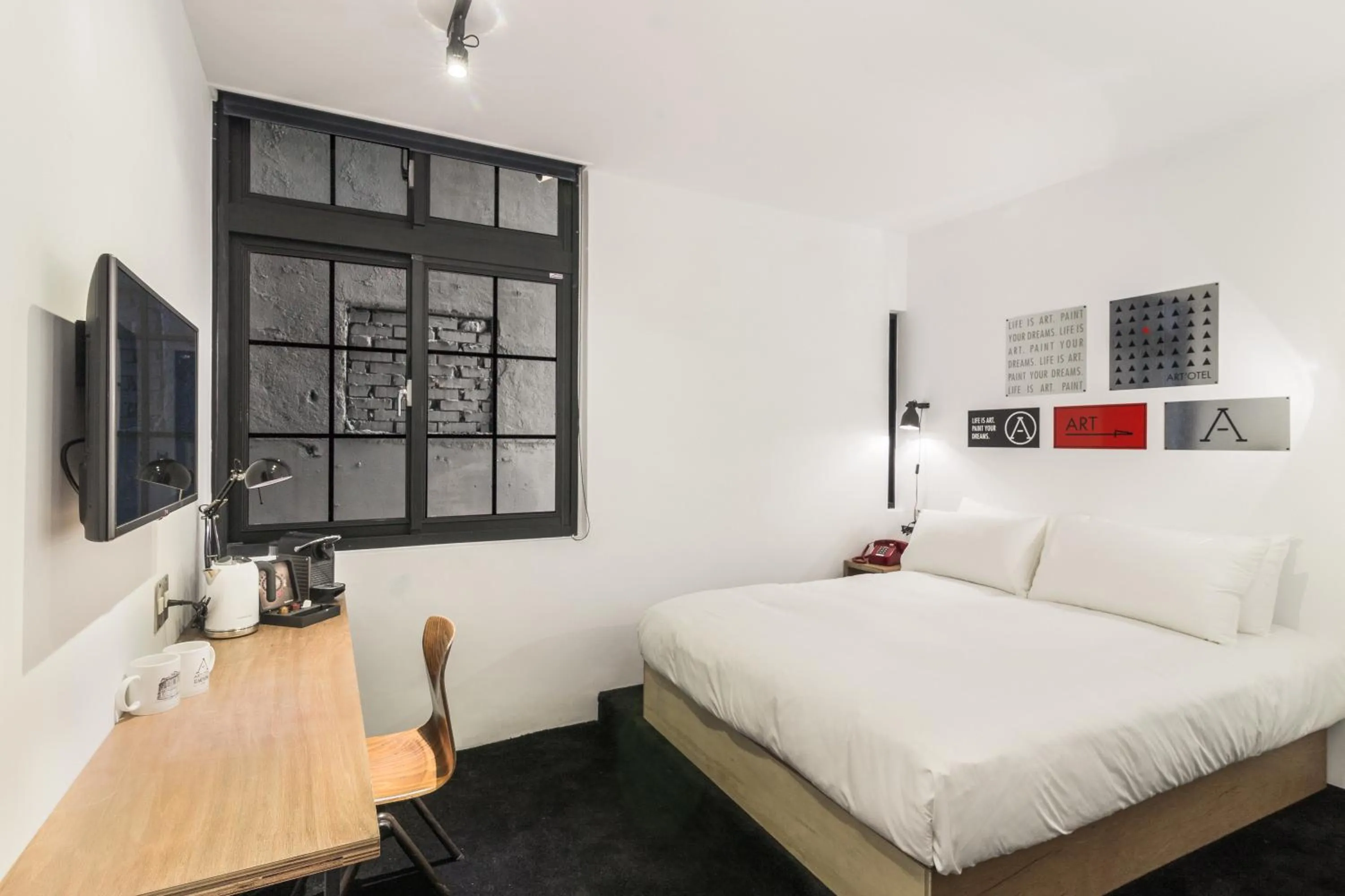 Medium Double Room in ART'OTEL Ximending TAIPEI