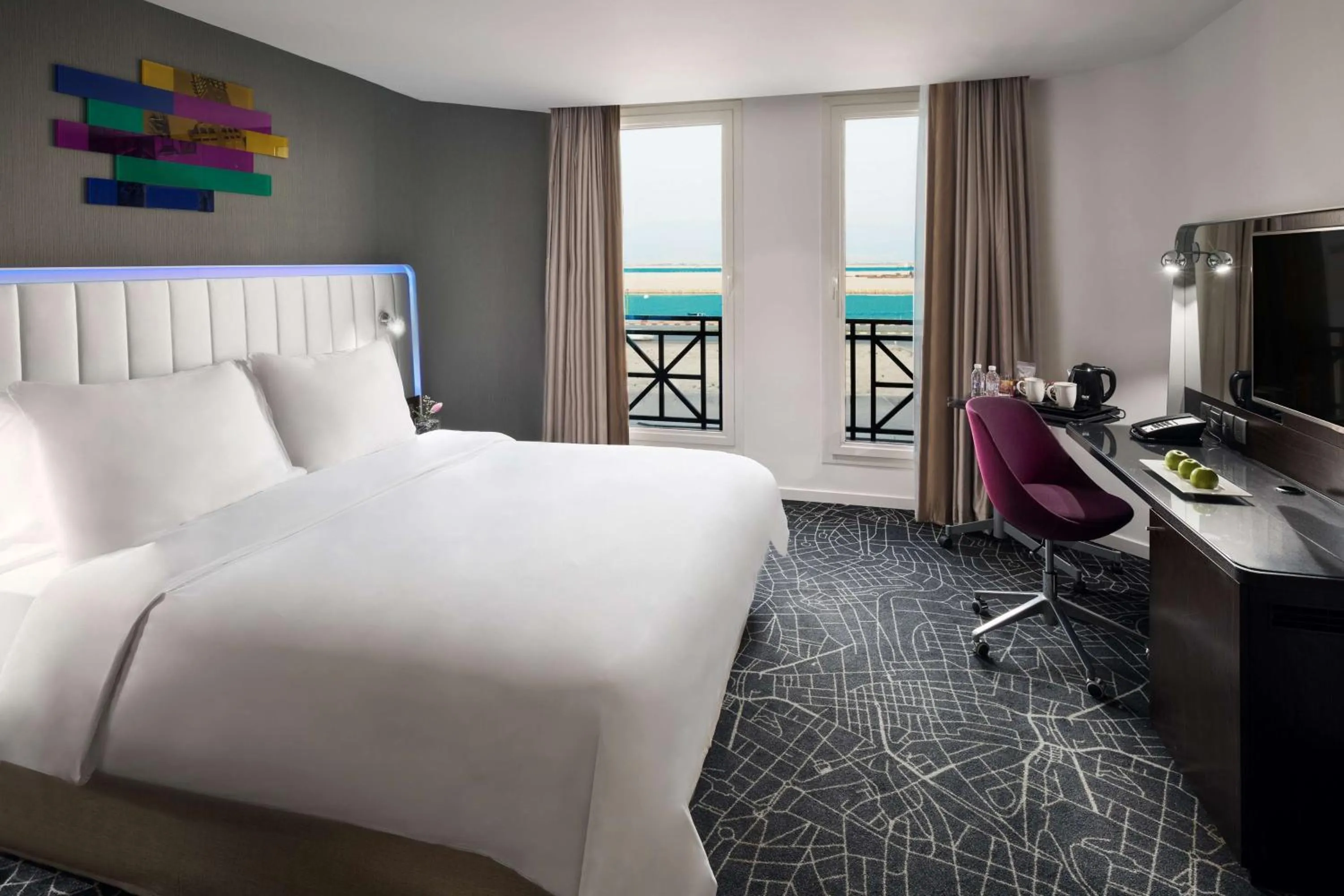 Suite with Sea View in Park Inn by Radisson Dammam