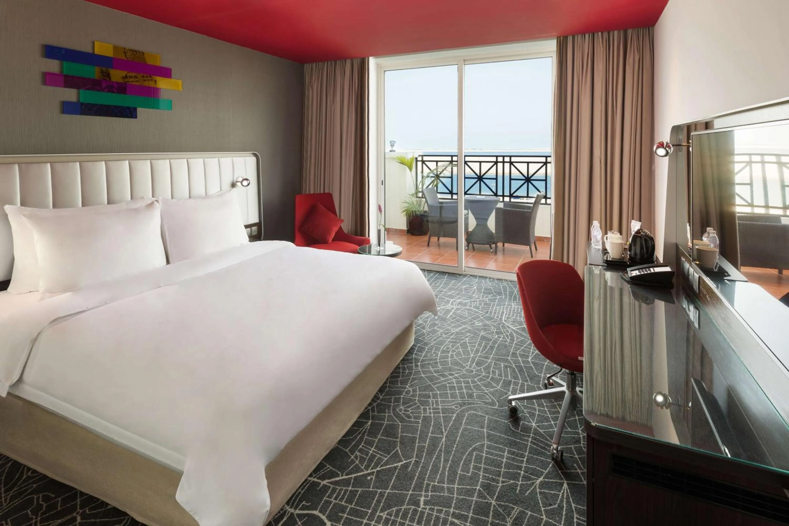 Suite with Sea View and Balcony in Park Inn by Radisson Dammam