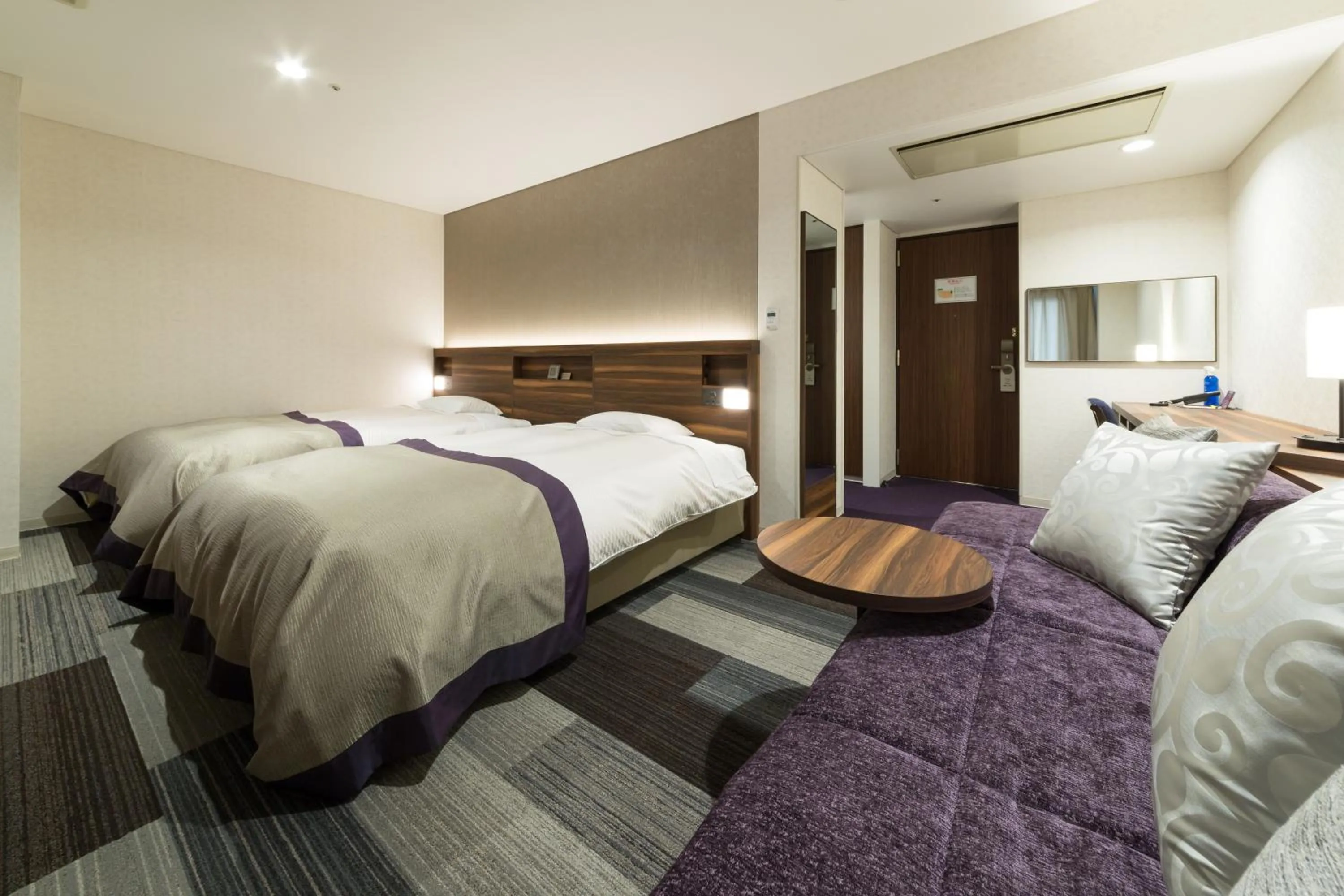 Twin Room - Non-Smoking in Kochi Pacific Hotel