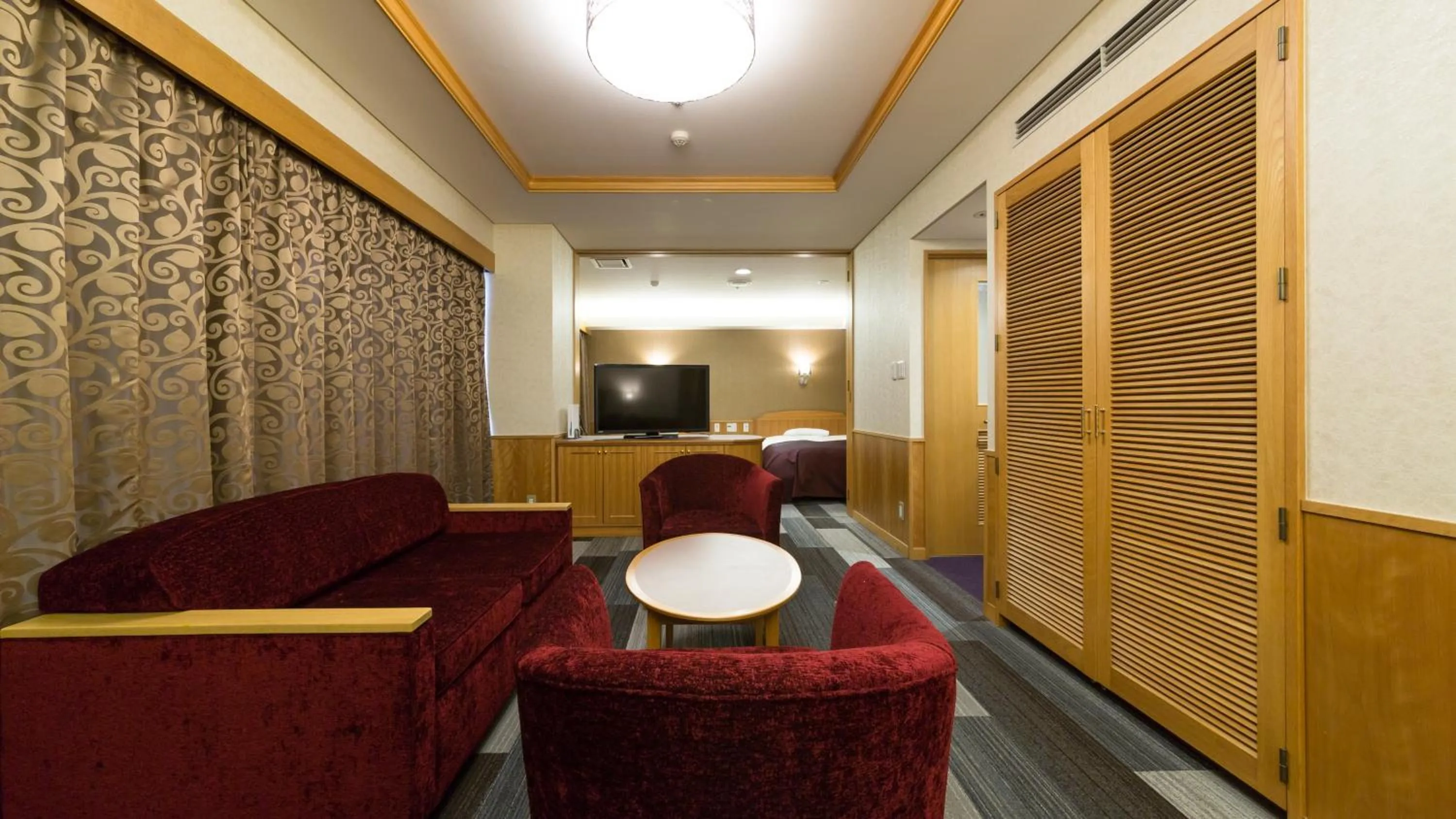 Deluxe Twin Room - single occupancy - Non-Smoking in Kochi Pacific Hotel