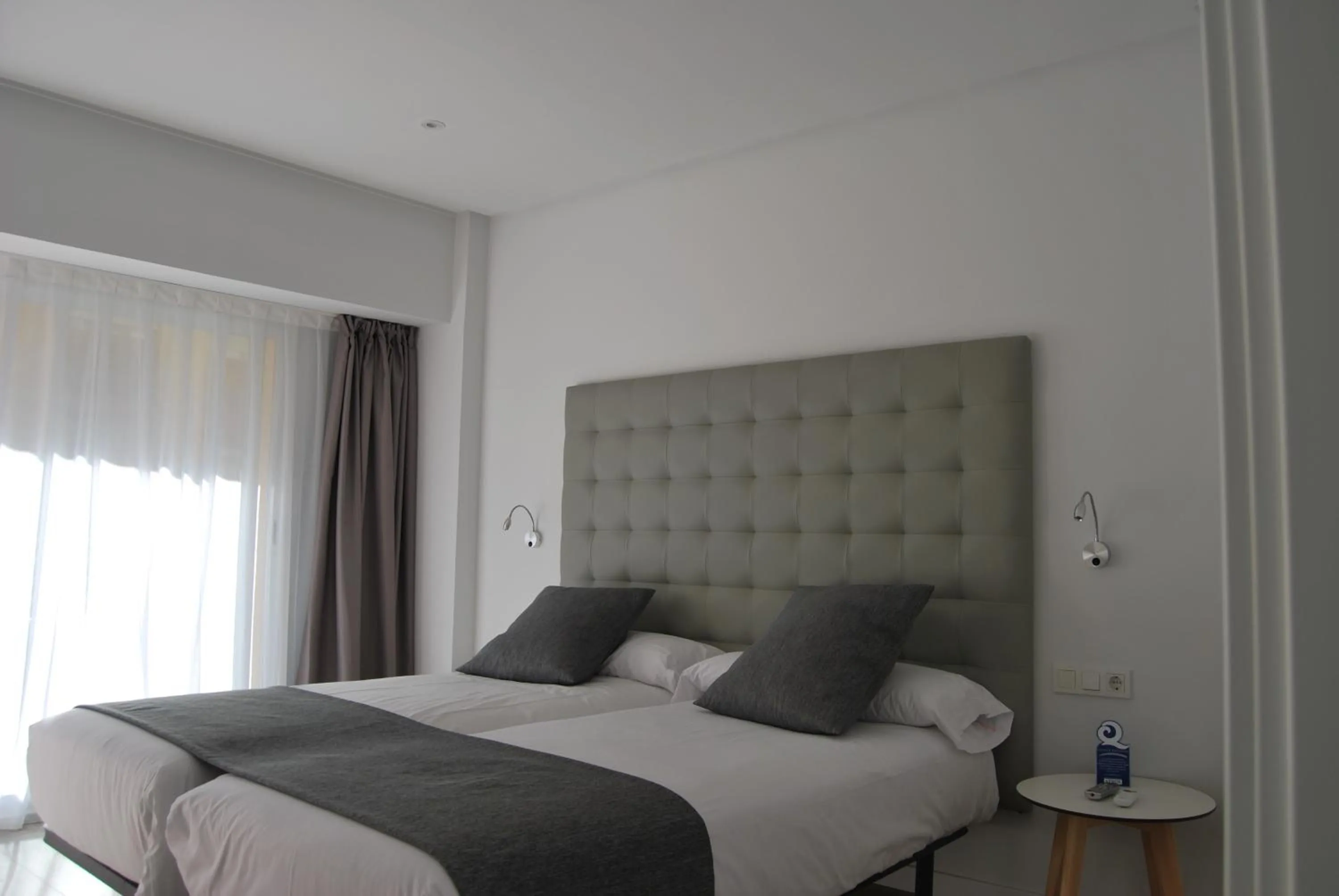 Superior Twin Room in Estudiotel Alicante